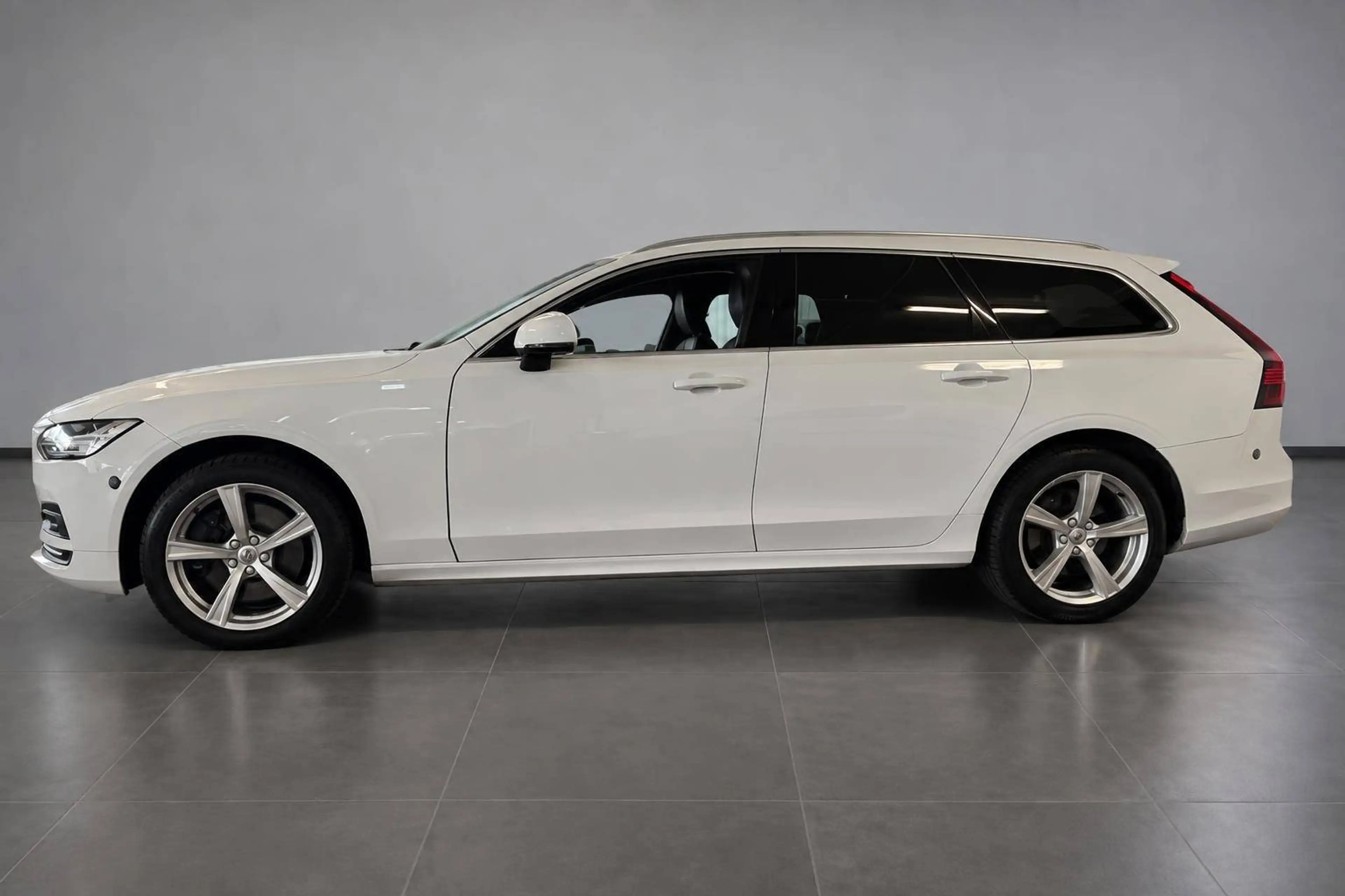 Volvo V90 V90*NAVI*DAB*Sitzheizung V+H* — photo 5