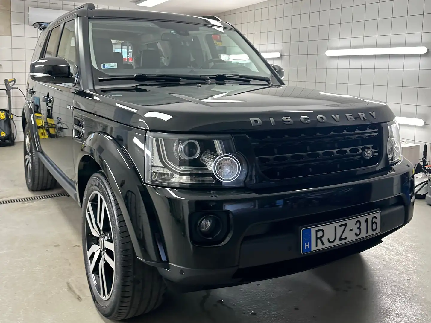 Land Rover Discovery Discovery SD V6 HSE Negro - 1