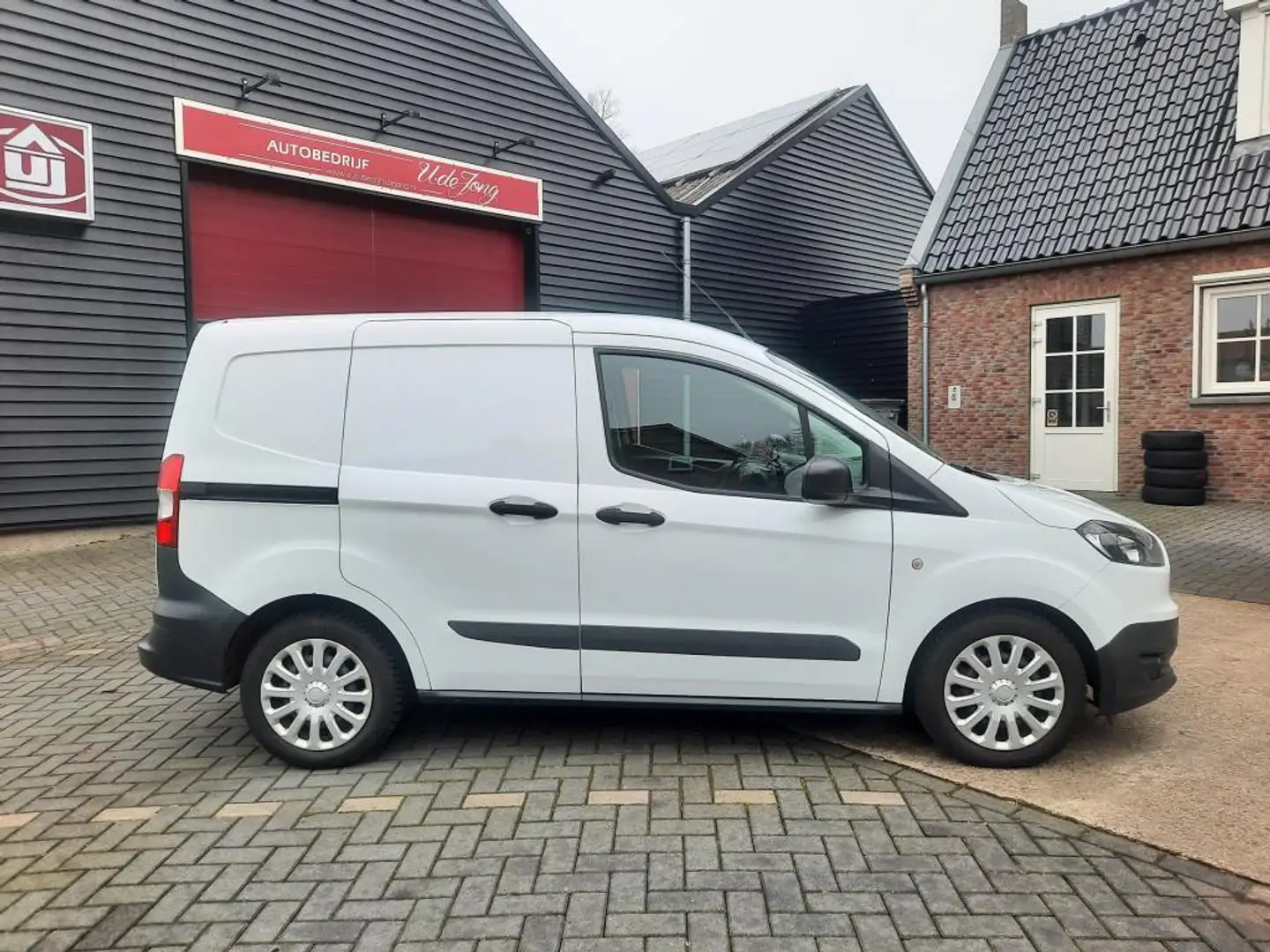 Ford Transit Courier 1.0 Economy Edition Wit - 2