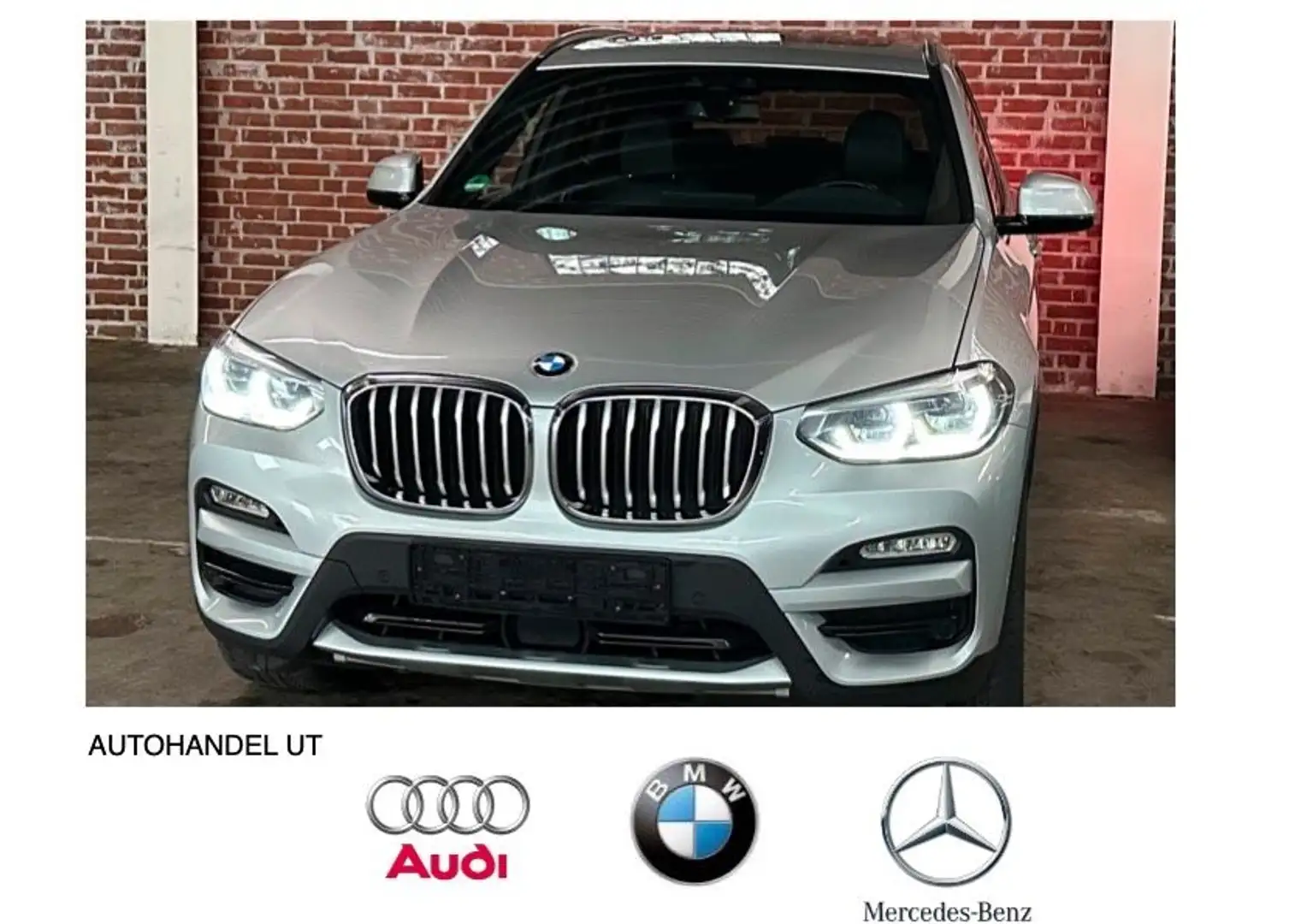 BMW X3 30dA xDrive LED/ACC/PANO/AHK/H&K/R.Kam/STHZ Silber - 1