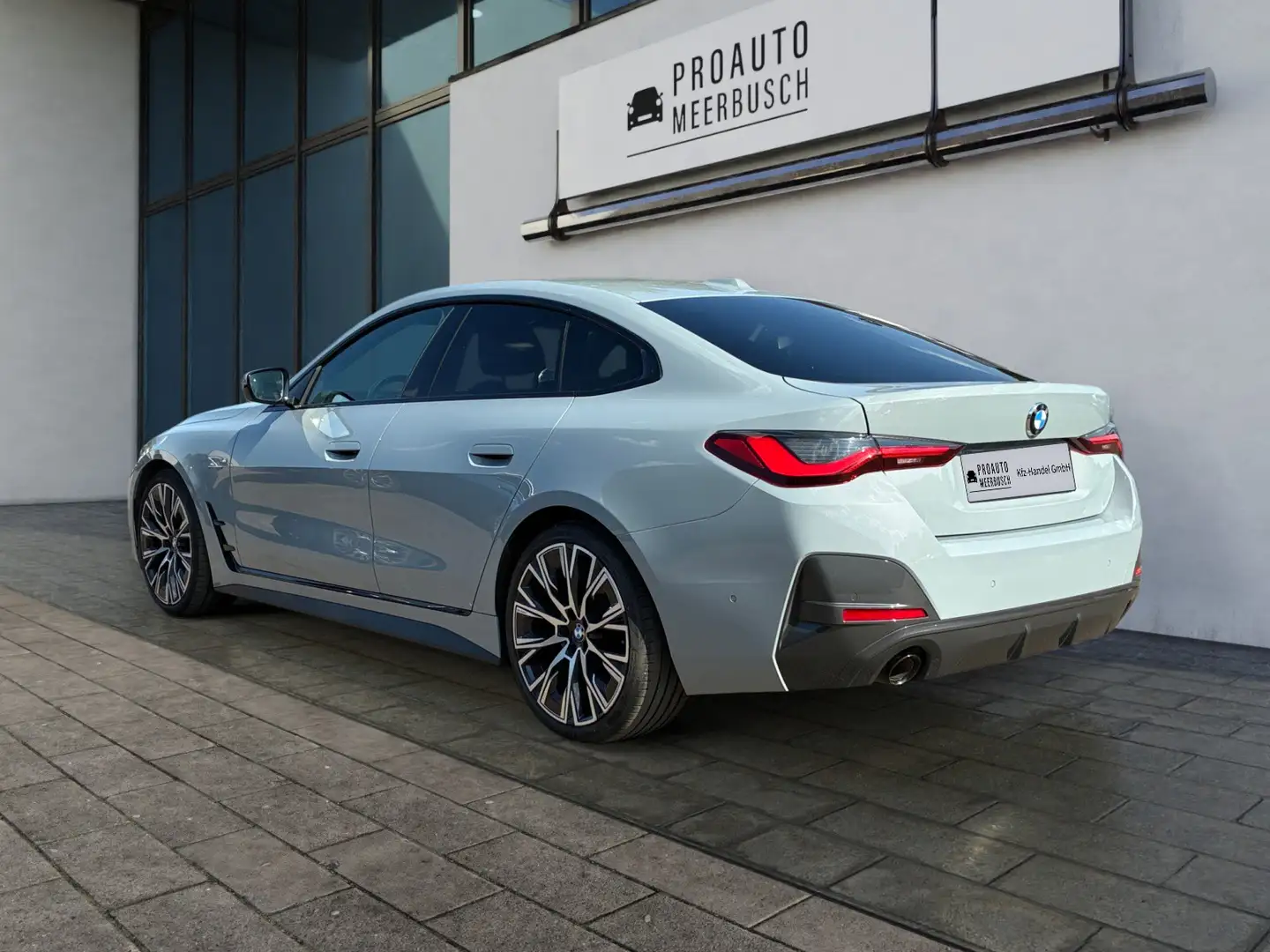 BMW 420 d xDrive Gran Coupe M Sport GLASDACH/STNDHZNG Grijs - 2