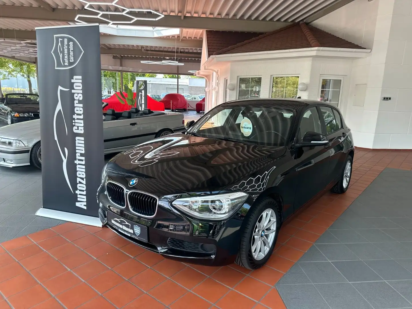 BMW 118 i 5-trg. * 2.Hand/ Xenon / SitzH./Garantie * Nero - 1