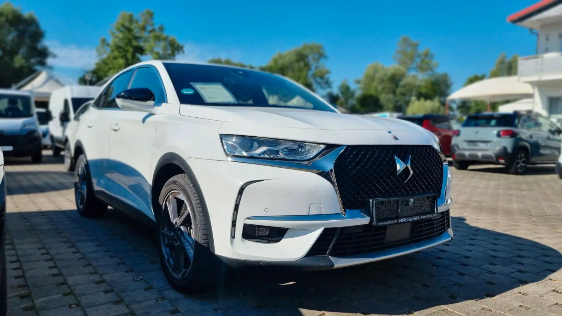DS Automobiles DS 7 Crossback DS 7 E-Tense 225 S+S Bastille + 4x2 Weiß - 1