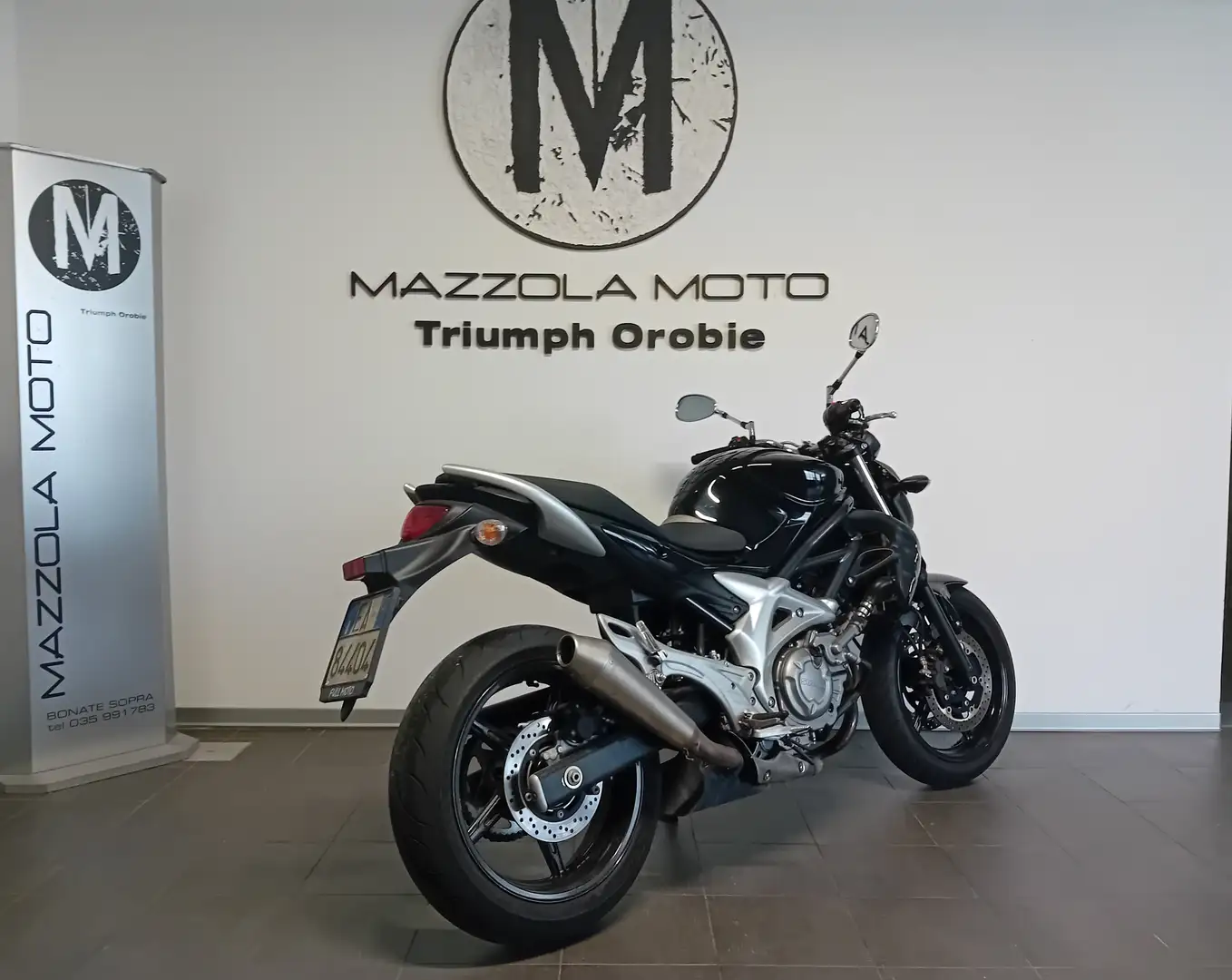 Suzuki Gladius 650 Чёрный - 2