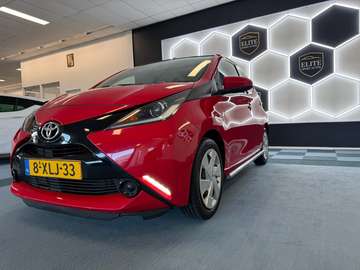 1.0 VVT-i x-play – Zuinig, betrouwbaar en klaar vo