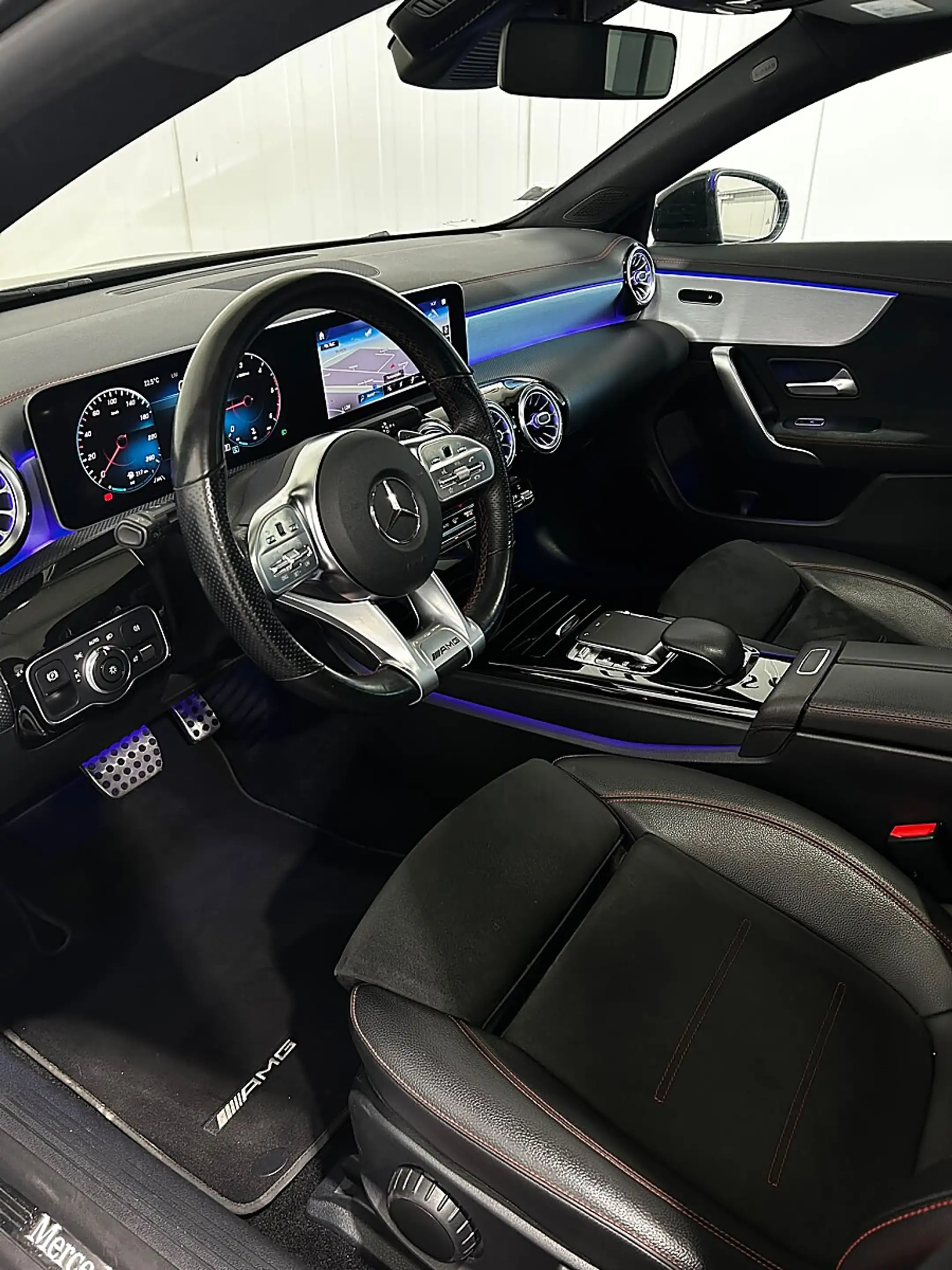 Mercedes-Benz CLA 180 d Aut.//AMG-Paket//PANO//AMBIENTE//SITZHEIZUNG — photo 9