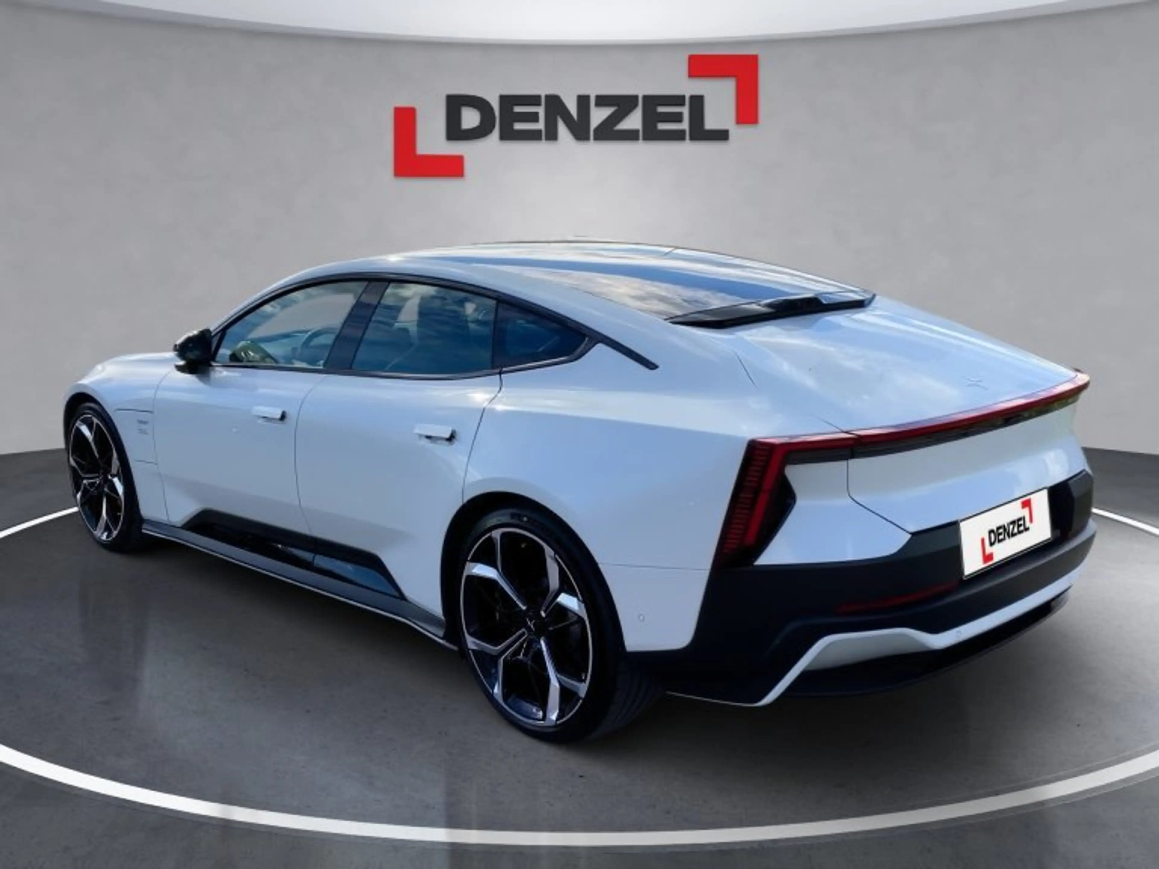 Polestar 5 5 — photo 3