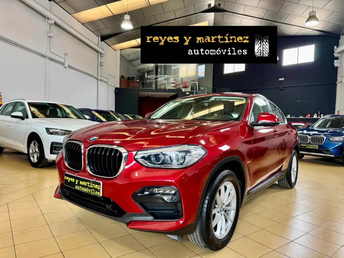 BMW X4 xDrive 20dA Paars - 1