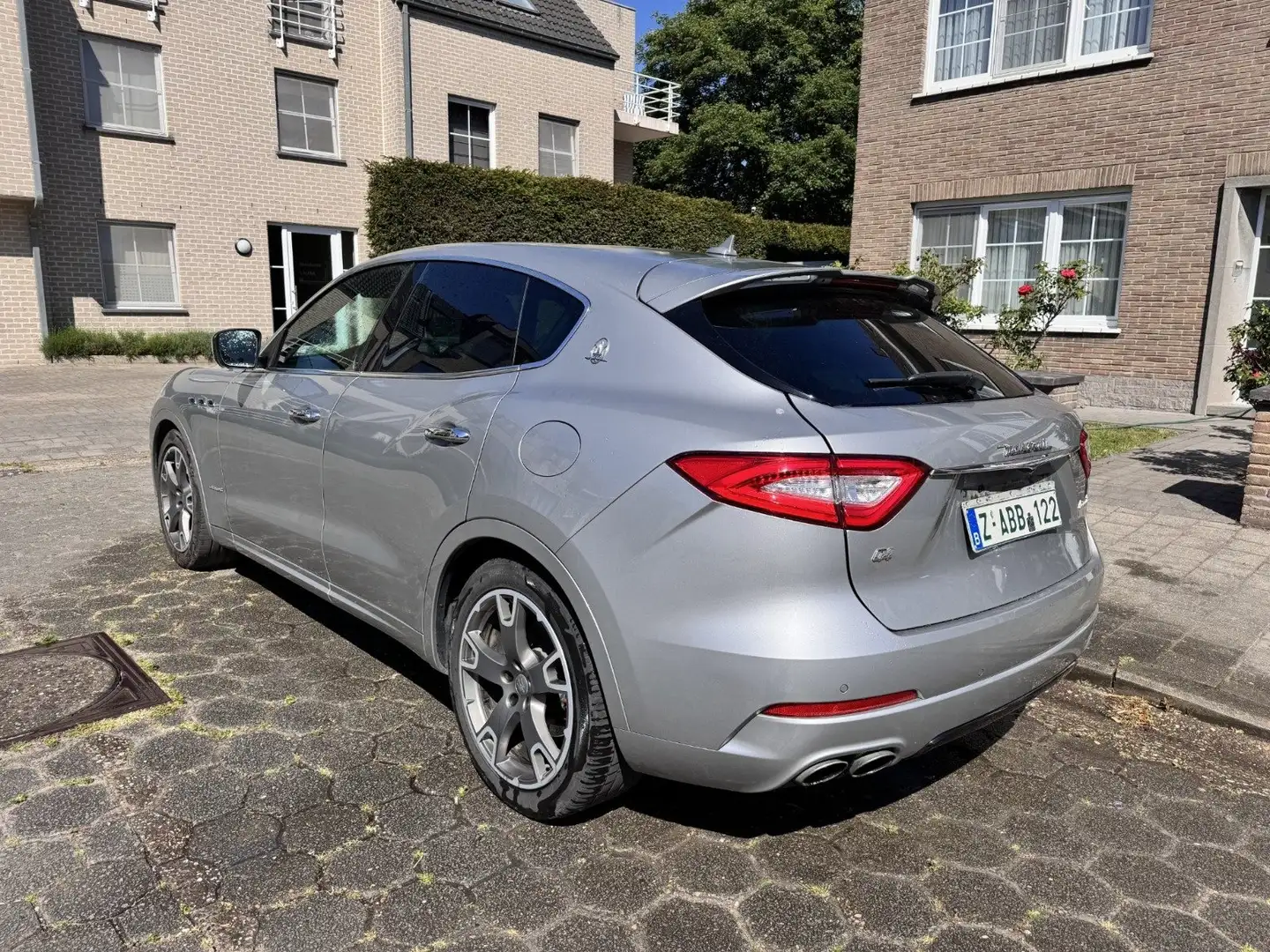 Maserati Levante Levante 3.0 V6 Gransport 275cv auto Zwart - 2