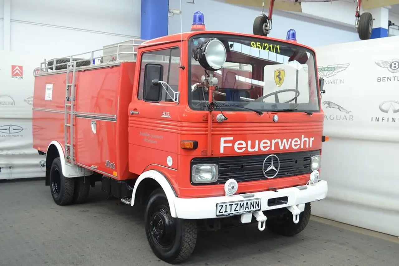 Mercedes-Benz MB 813 TLF 8-SFeuerwehr | Tanklöschfahrzeug |, foto 1