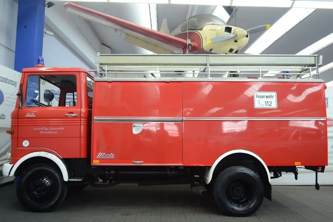 Mercedes-Benz MB 813 TLF 8-SFeuerwehr | Tanklöschfahrzeug |, foto 10