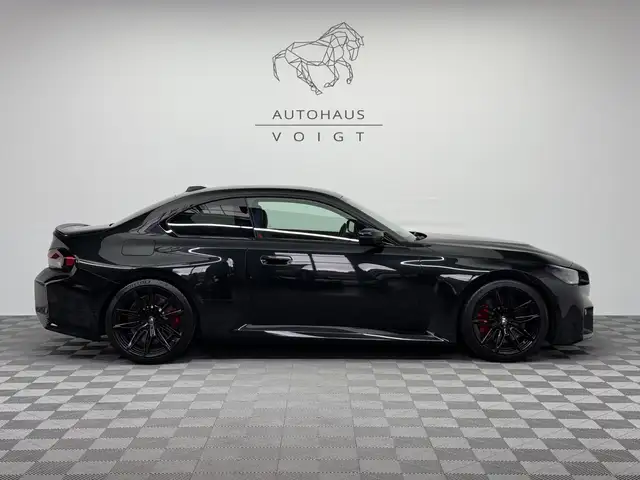 BMW M2 view 4