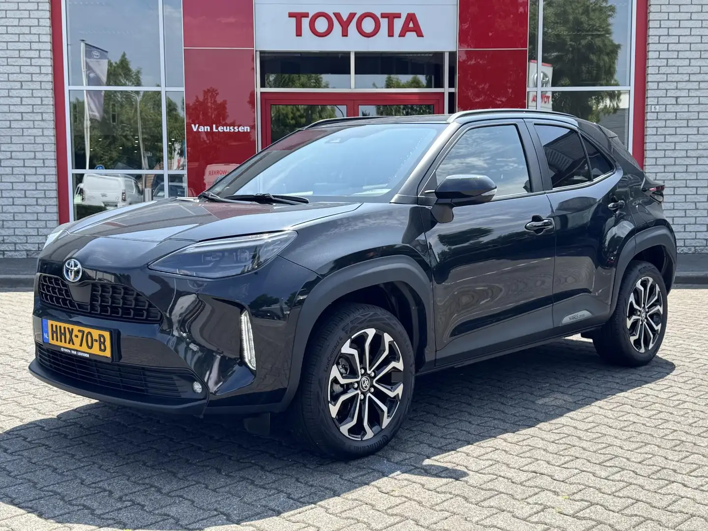 Toyota Yaris Cross 1.5 HYBRID STYLE PANODAK NAVI STOEL/STUURVERW. APP Noir - 1