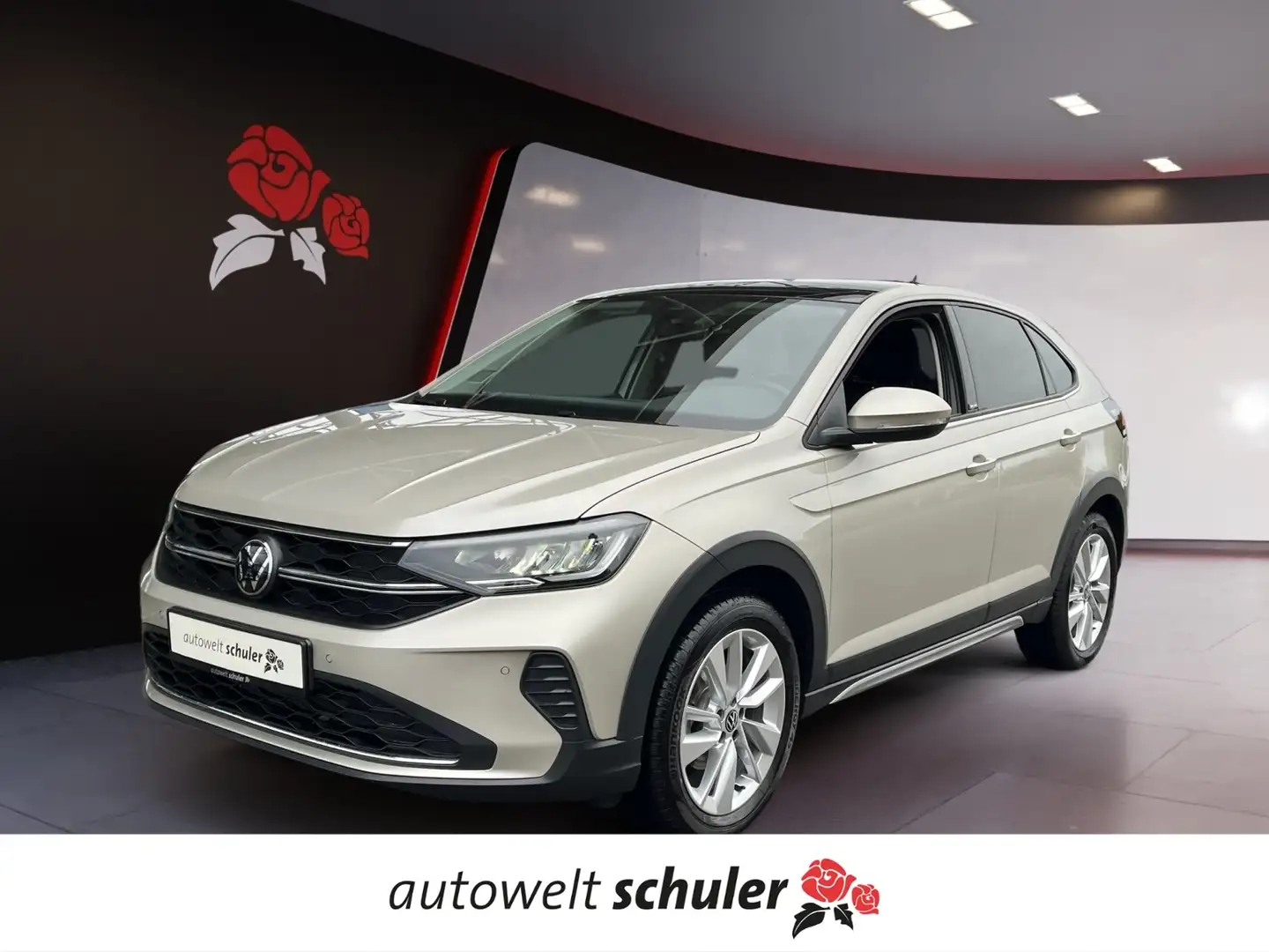 Volkswagen Taigo 1,5 TSI DSG Move Pano Navi Silber - 1