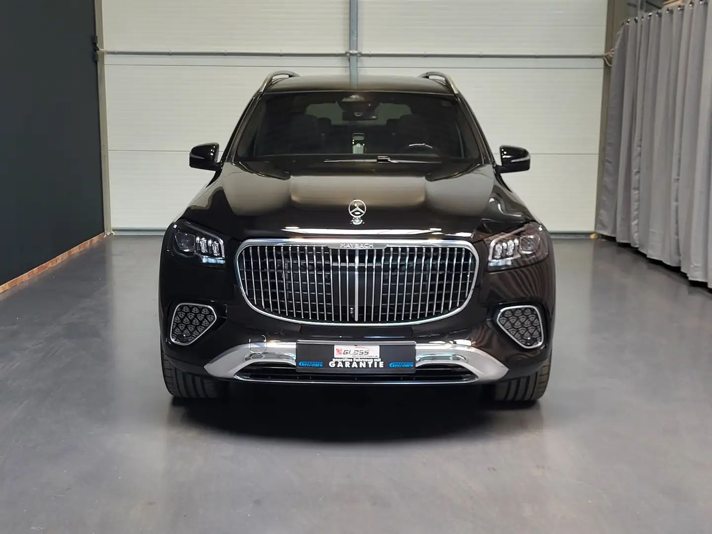 Mercedes-Benz GLS 600 Maybach Facelift 4seats *on stock|only COC* Schwarz - 2