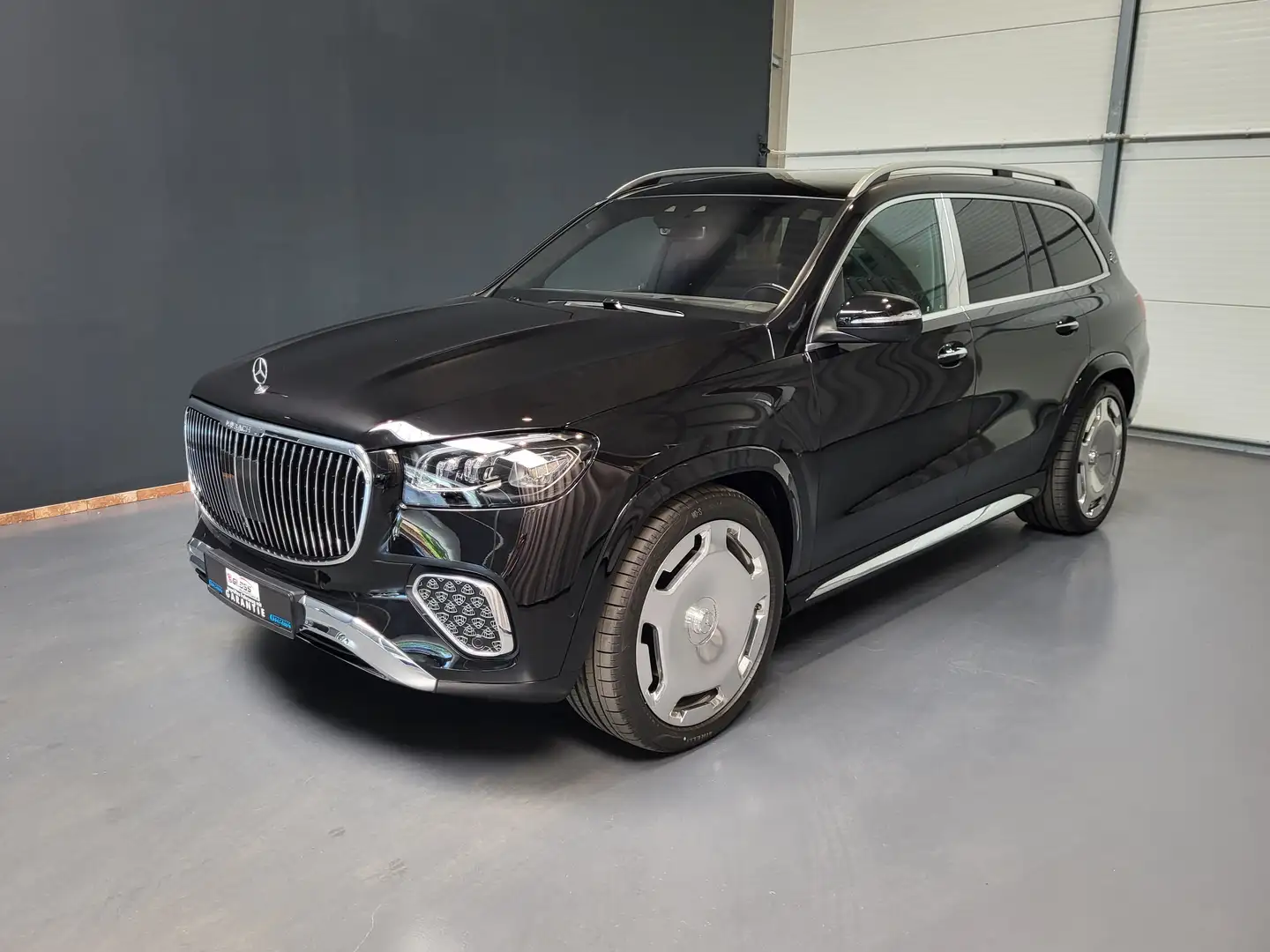 Mercedes-Benz GLS 600 Maybach Facelift 4seats *on stock|only COC* Nero - 1