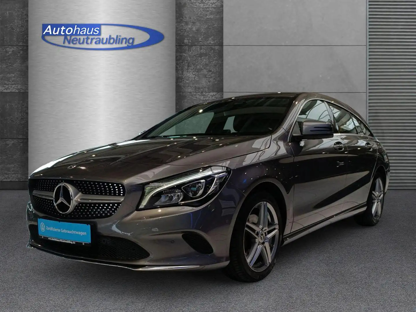 Mercedes-Benz CLA 200 SB "URBAN" 156 PS 7G-TRONIC +PDC+NAVI+SHZ+KEYLESS+ Grau - 2