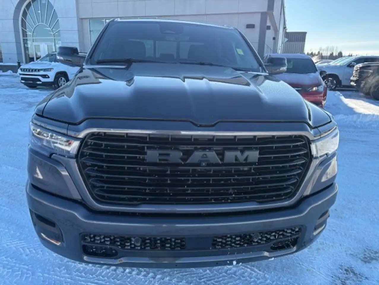 RAM 1500 снимка RAM 1500