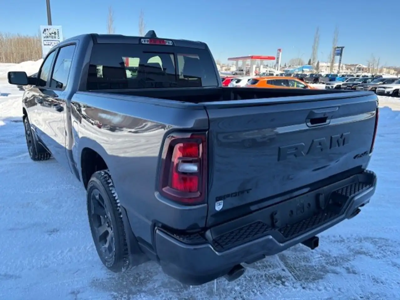 RAM 1500 снимка RAM 1500