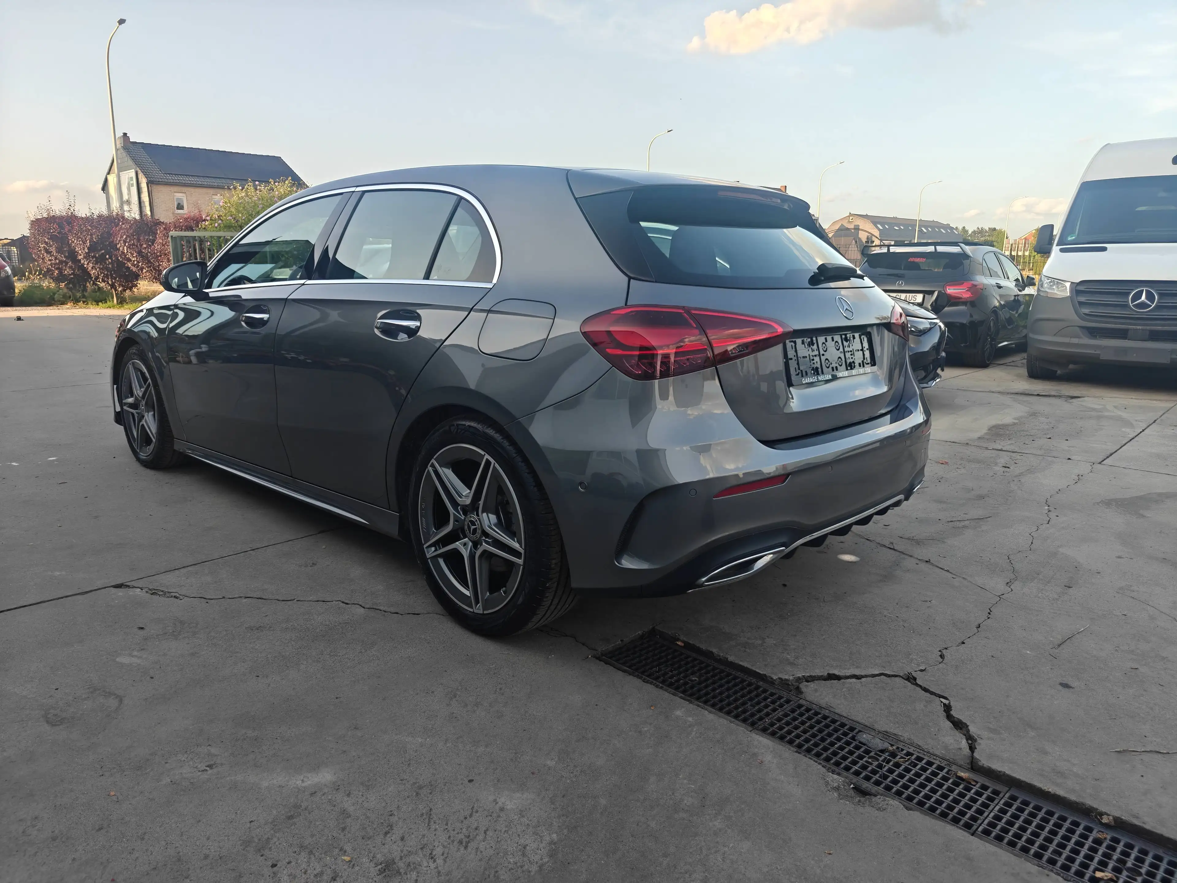 Mercedes-Benz A 200 A 200 AMG Line — photo 7