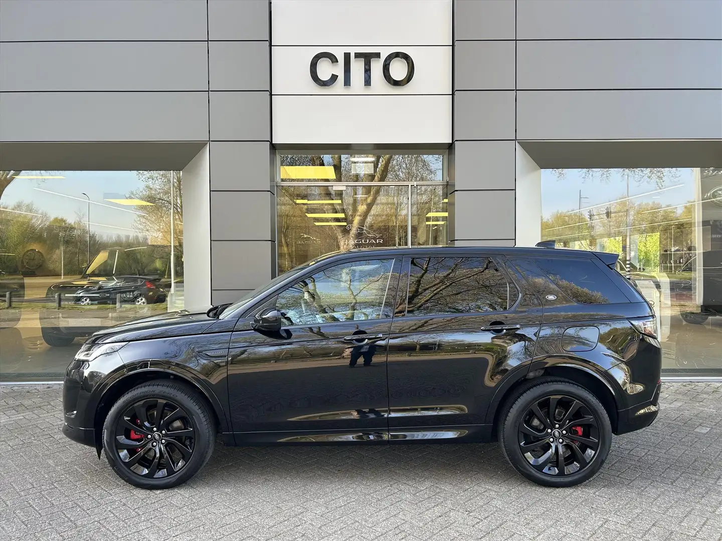 Land Rover Discovery Sport P300e AWD AUT 5p. R-Dynamic SE Noir - 2