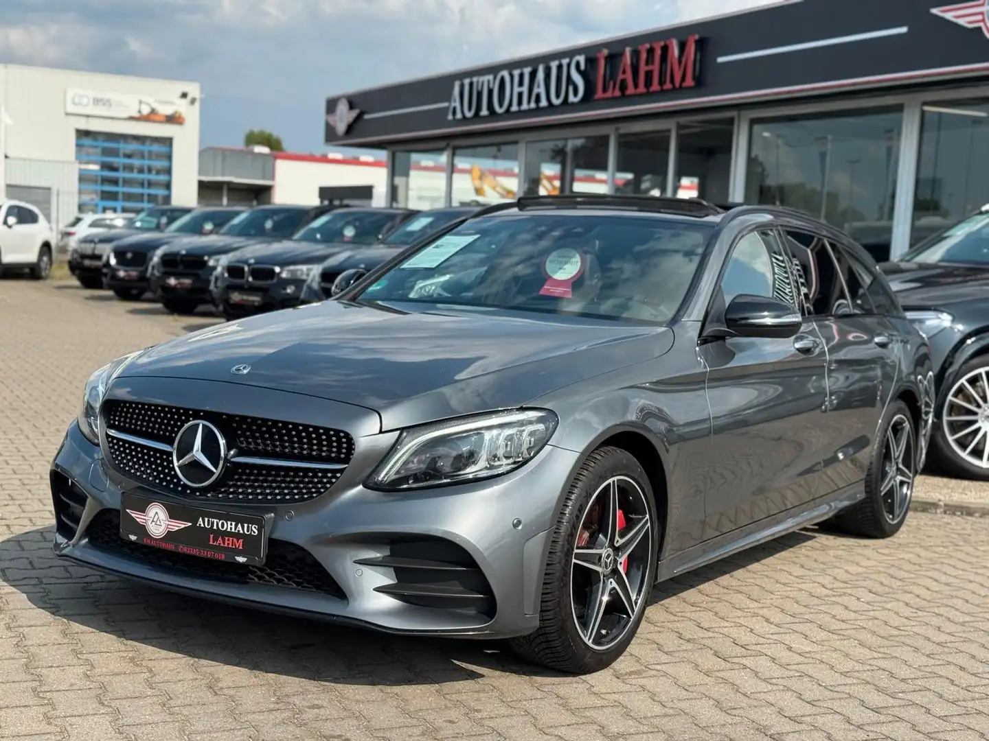 Mercedes-Benz C 300 d T 4Matic 9G-TRONIC"AMG-LINE"PANO*KEYLESS Gri - 2