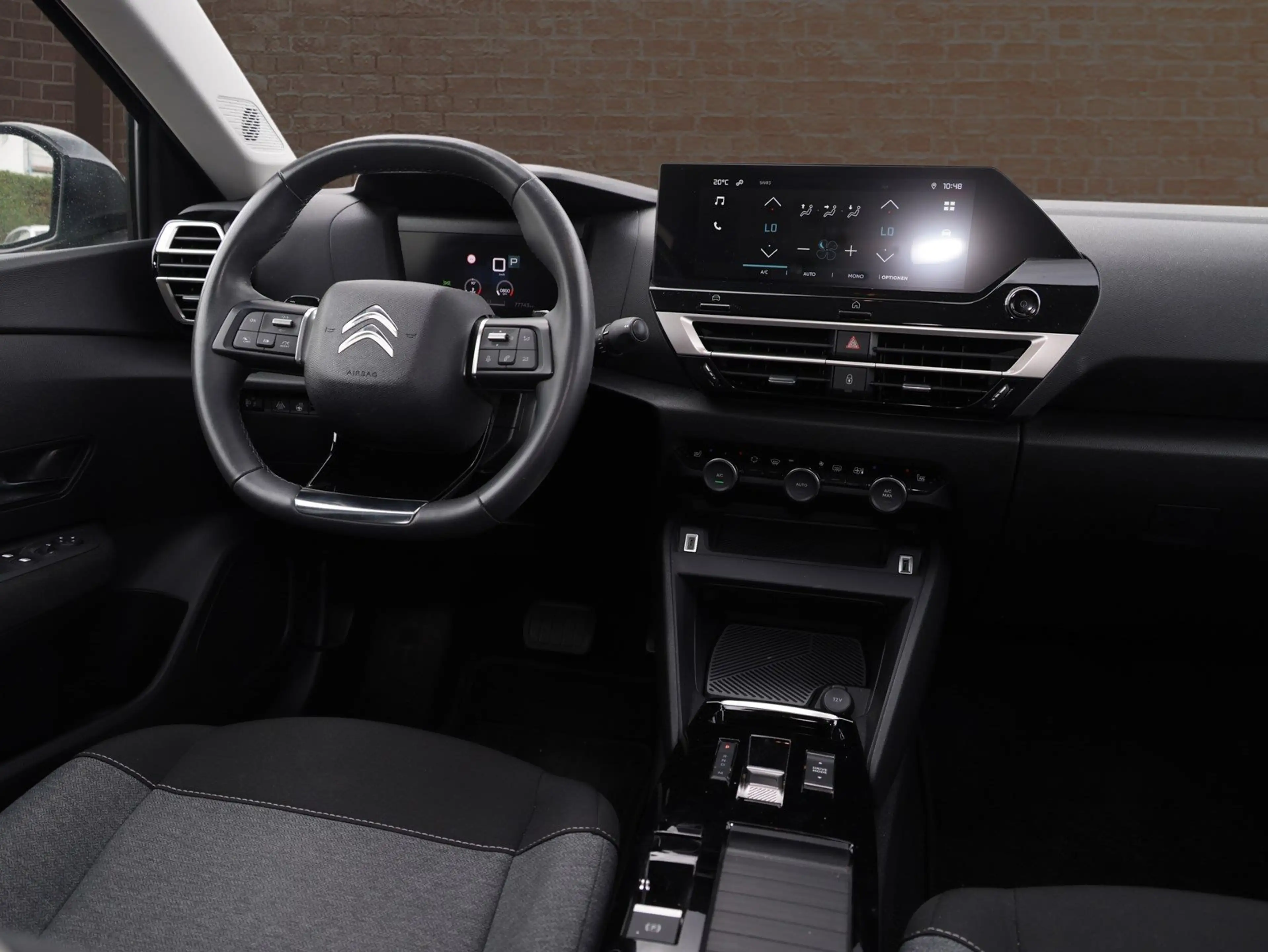 Citroen C4 Feel — photo 12