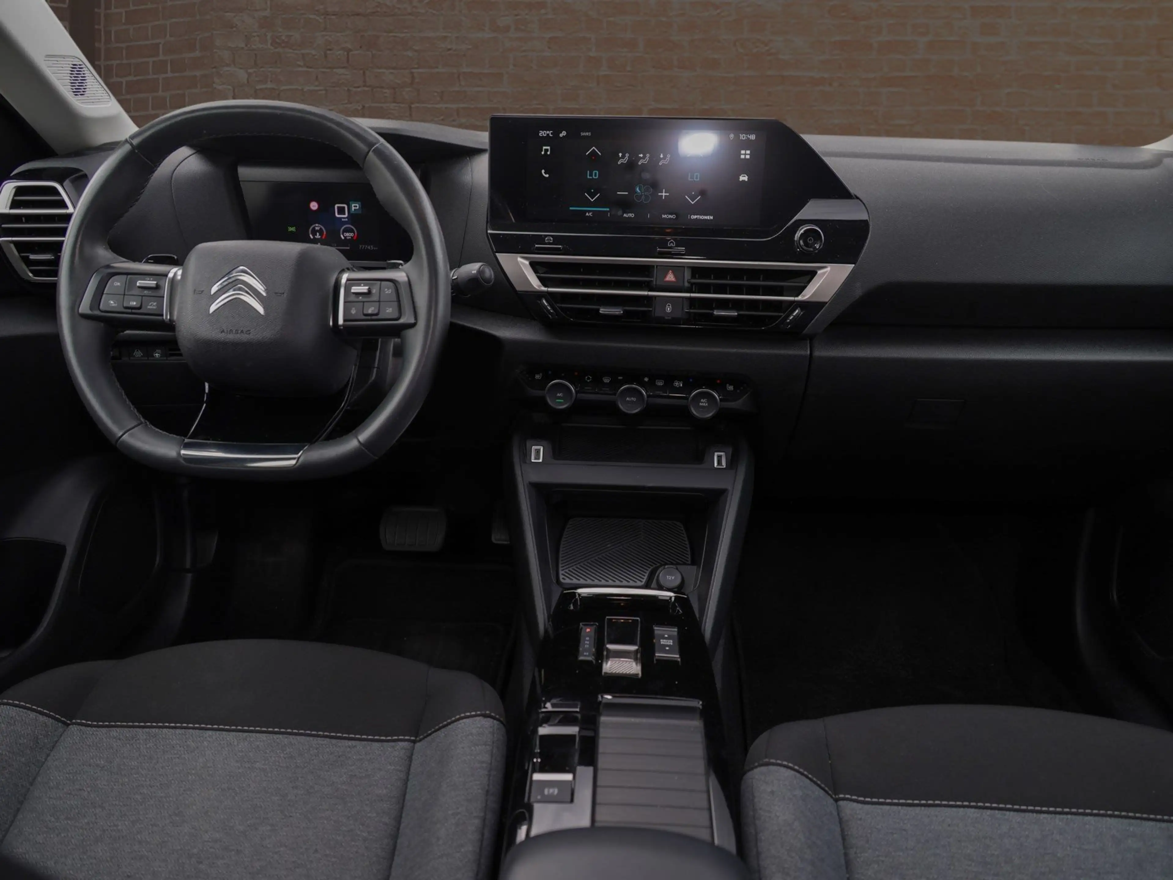 Citroen C4 Feel — photo 15