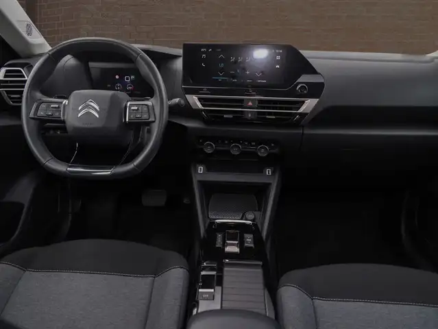 Citroen C4 view 15