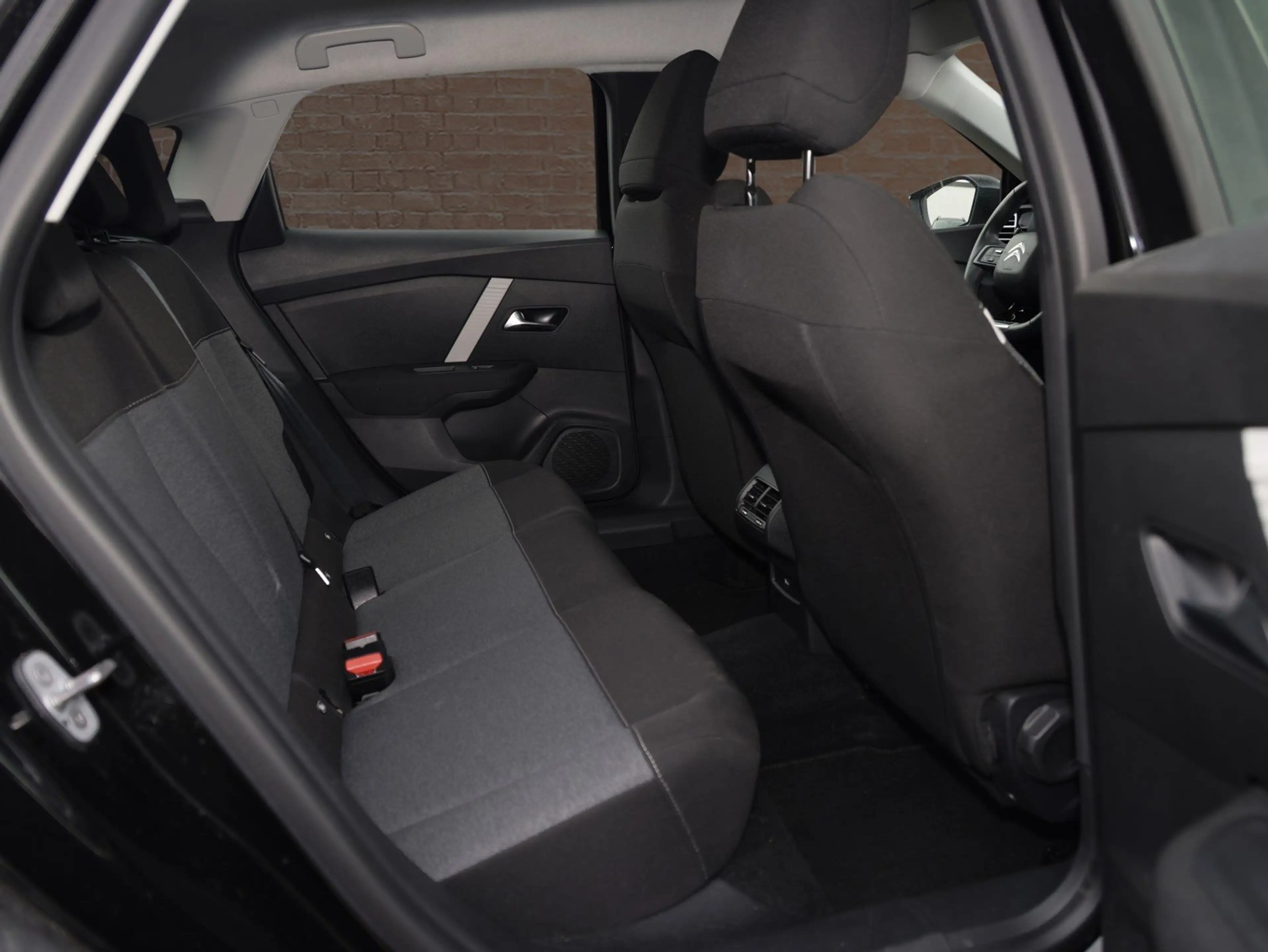 Citroen C4 Feel — photo 10