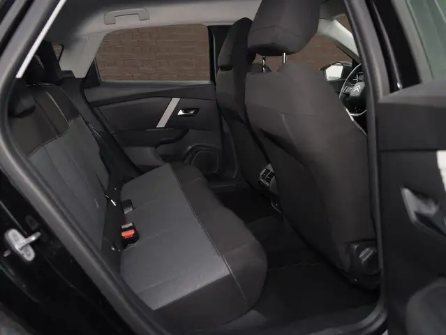 Citroen C4 view 10