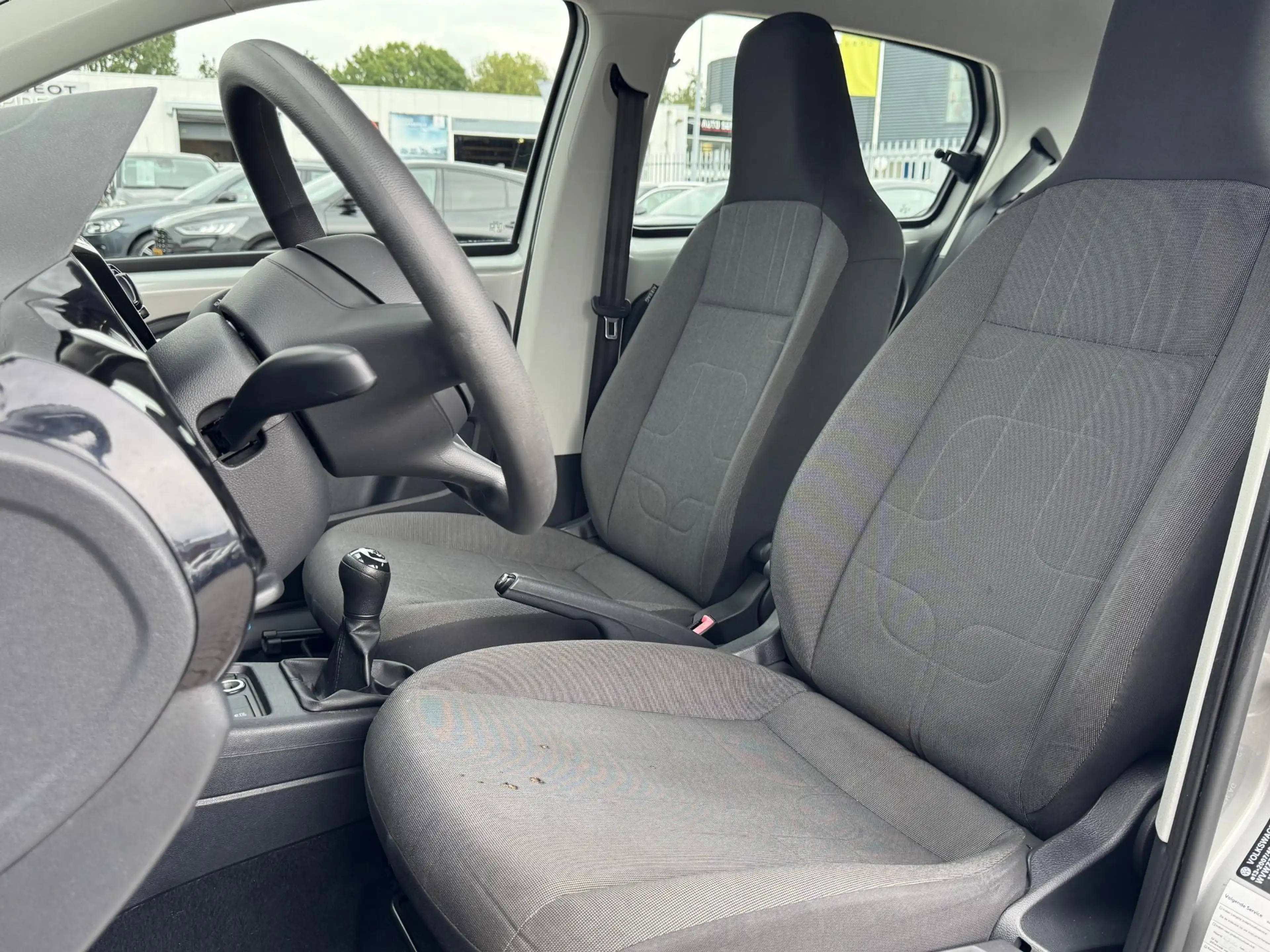 Volkswagen up! 1.0 move up! BlueMotion NL-AUTO | NAVI UITNEEMBAAR — photo 7