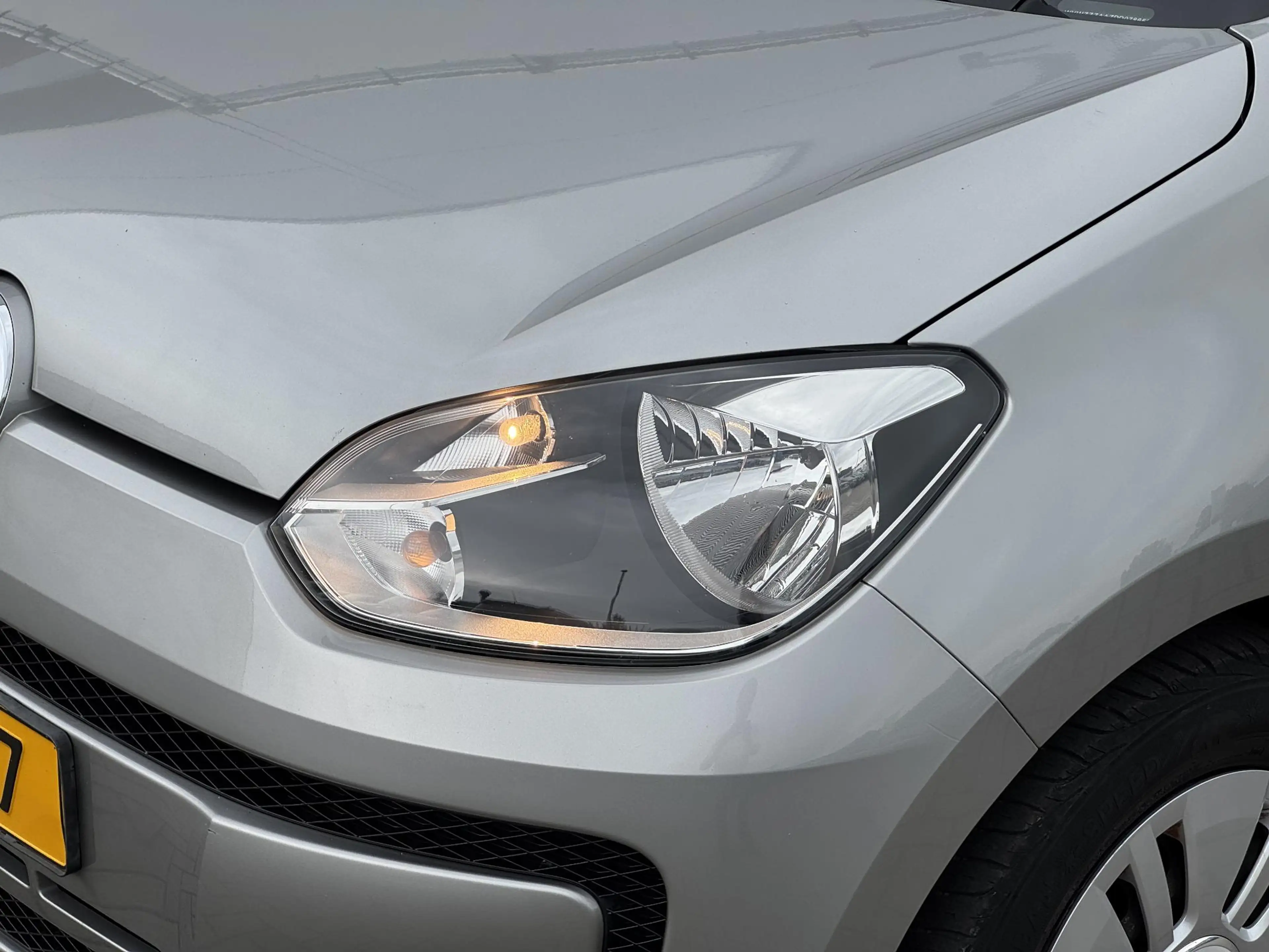 Volkswagen up! 1.0 move up! BlueMotion NL-AUTO | NAVI UITNEEMBAAR — photo 11