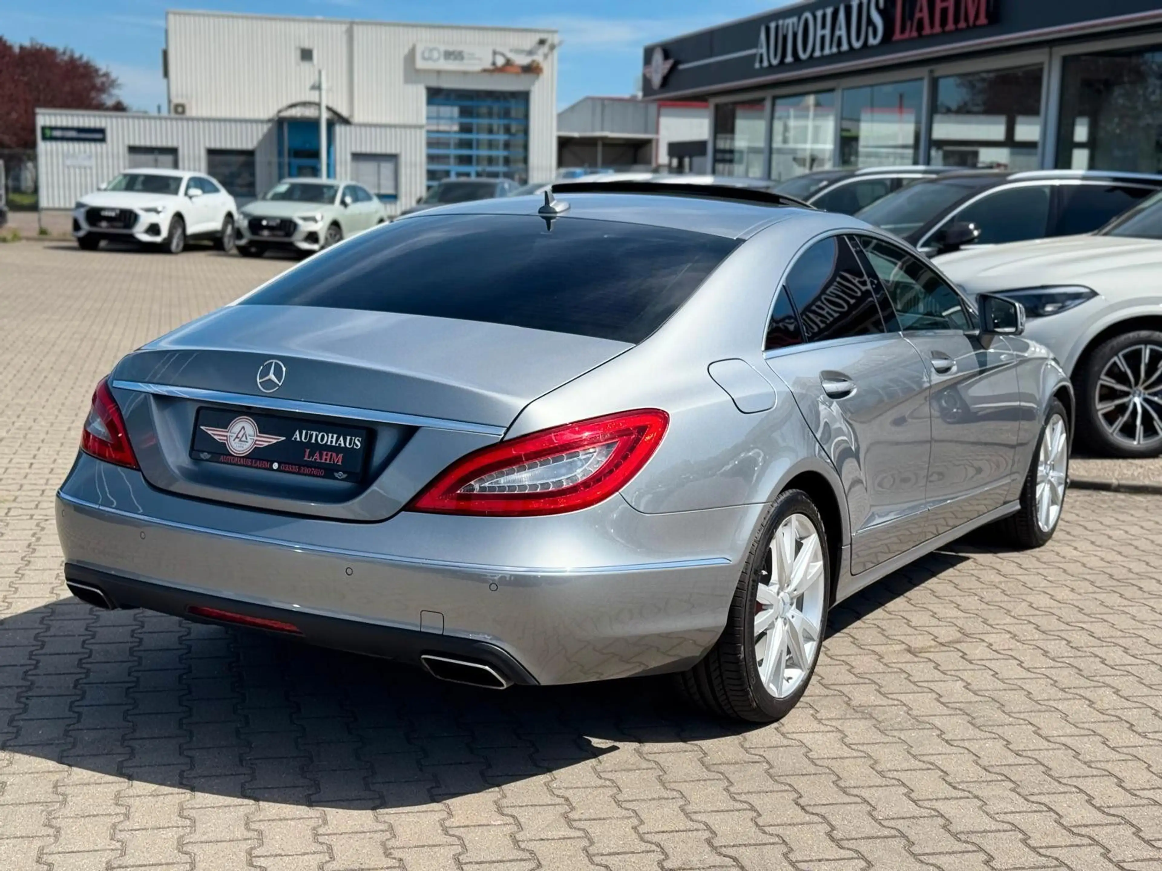 Mercedes-Benz CLS 350 CGI 7G-TRONIC"AMG-LINE"S-DACH*KAMERA*AMBI — photo 5