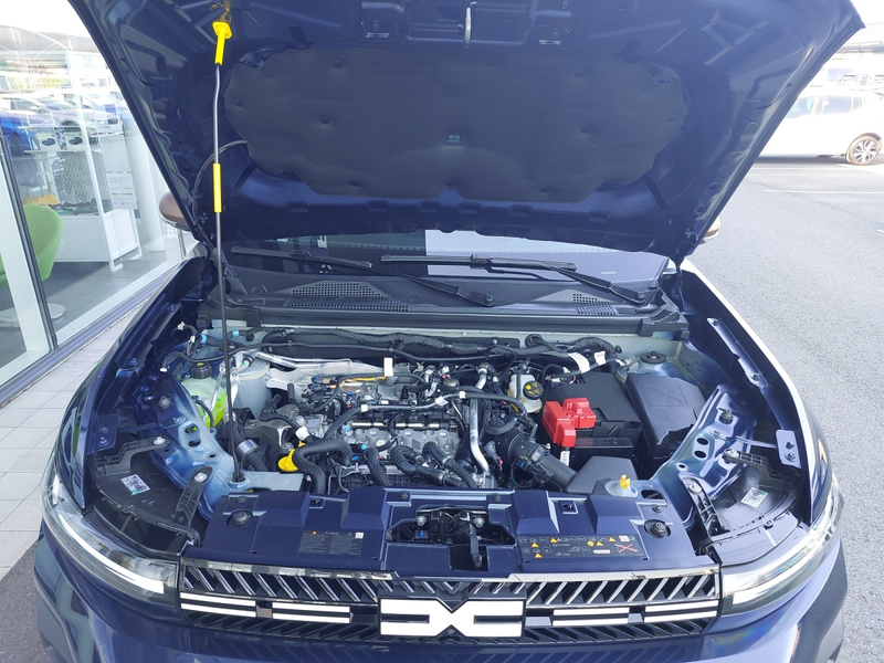 Dacia Bigster BIGSTER Extreme Hybrid 150 4x4 Automatik — photo 20