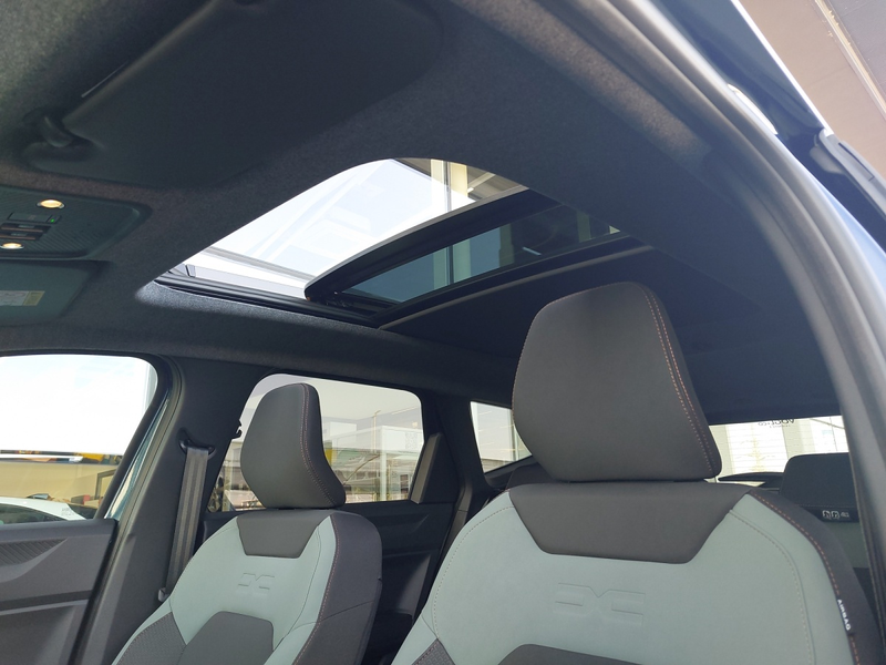 Dacia Bigster BIGSTER Extreme Hybrid 150 4x4 Automatik — photo 19