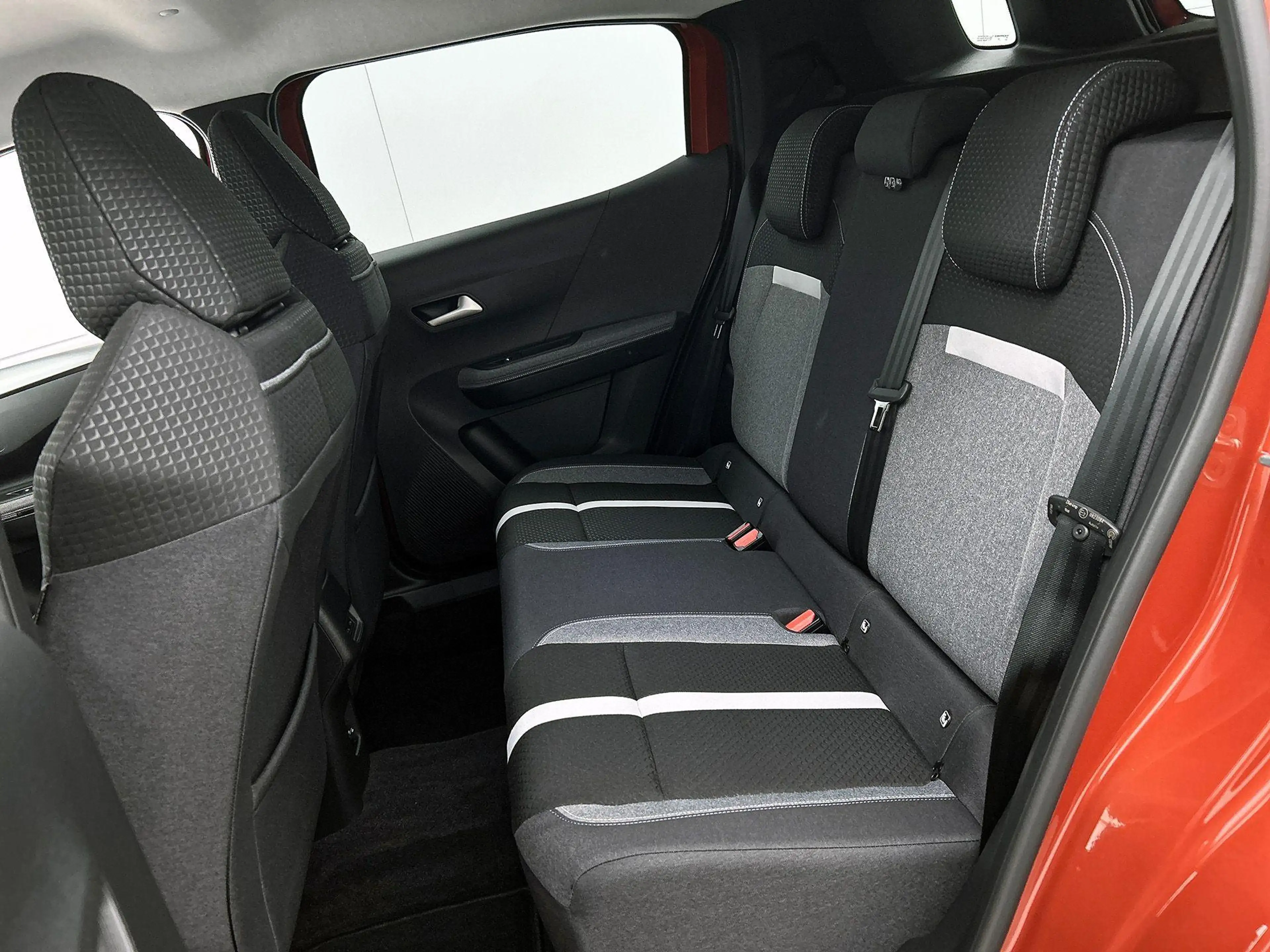 Opel Frontera 1.2 Turbo Hybrid GS Automaat 145pk | Camera | Navi — photo 13