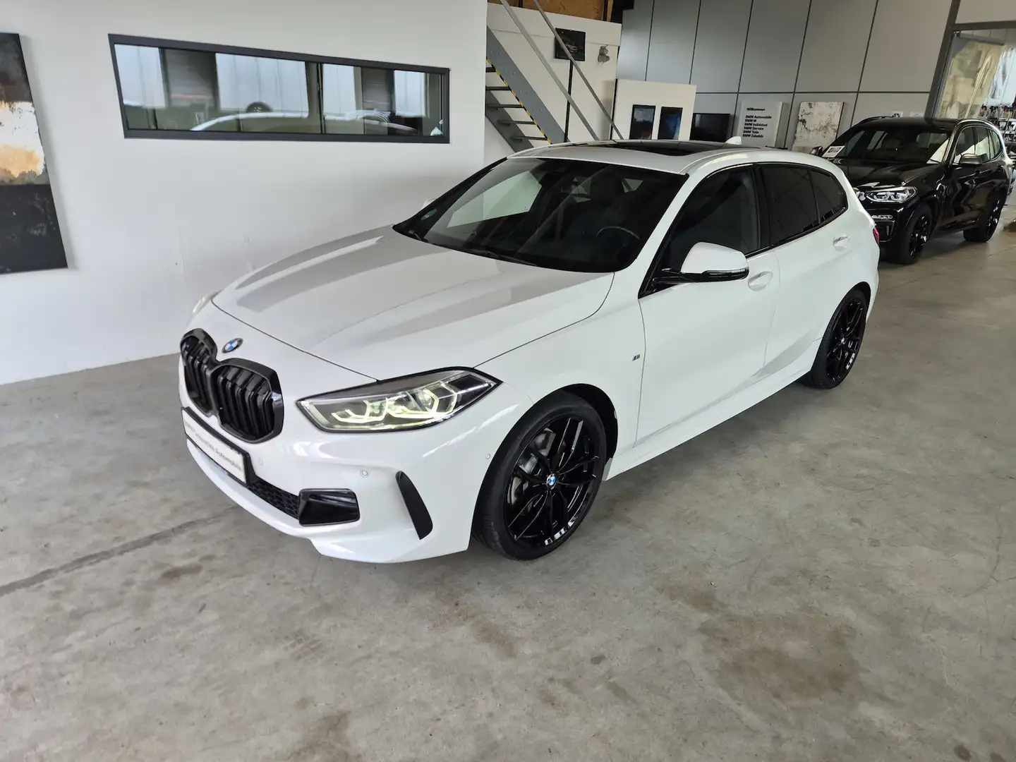 BMW 120 120i M Sport /NAVI/LED/PANO-SD/HIFI/LCP/KAMERA Blanc - 1