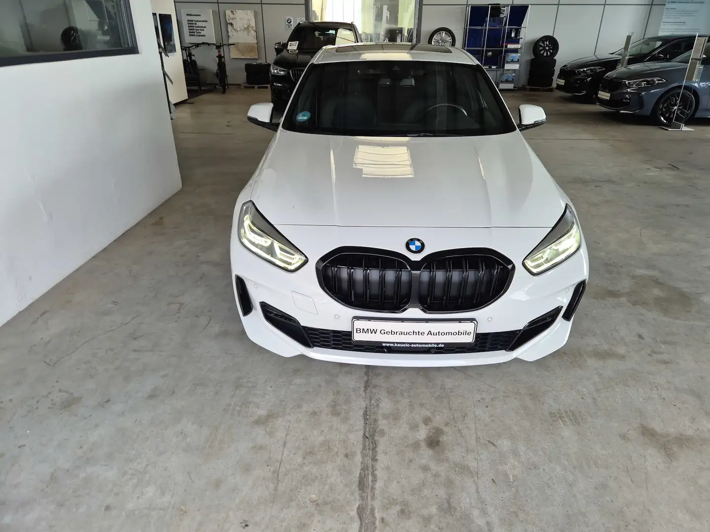 BMW 120 120i M Sport /NAVI/LED/PANO-SD/HIFI/LCP/KAMERA Blanc - 2
