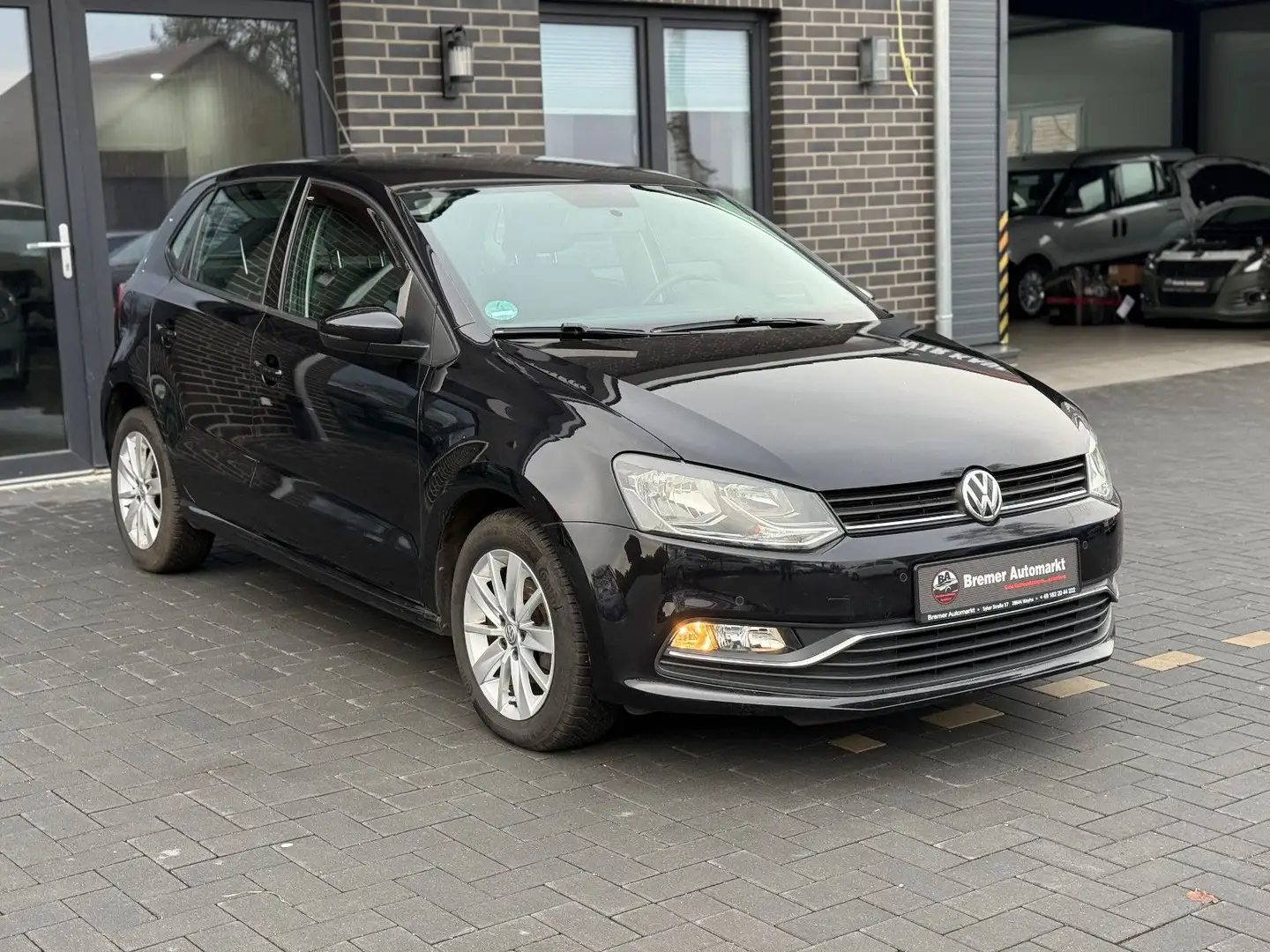 Volkswagen Polo V 1.4 TDI Comfortline*DSG*Klima*Navi*PDC* Noir - 1