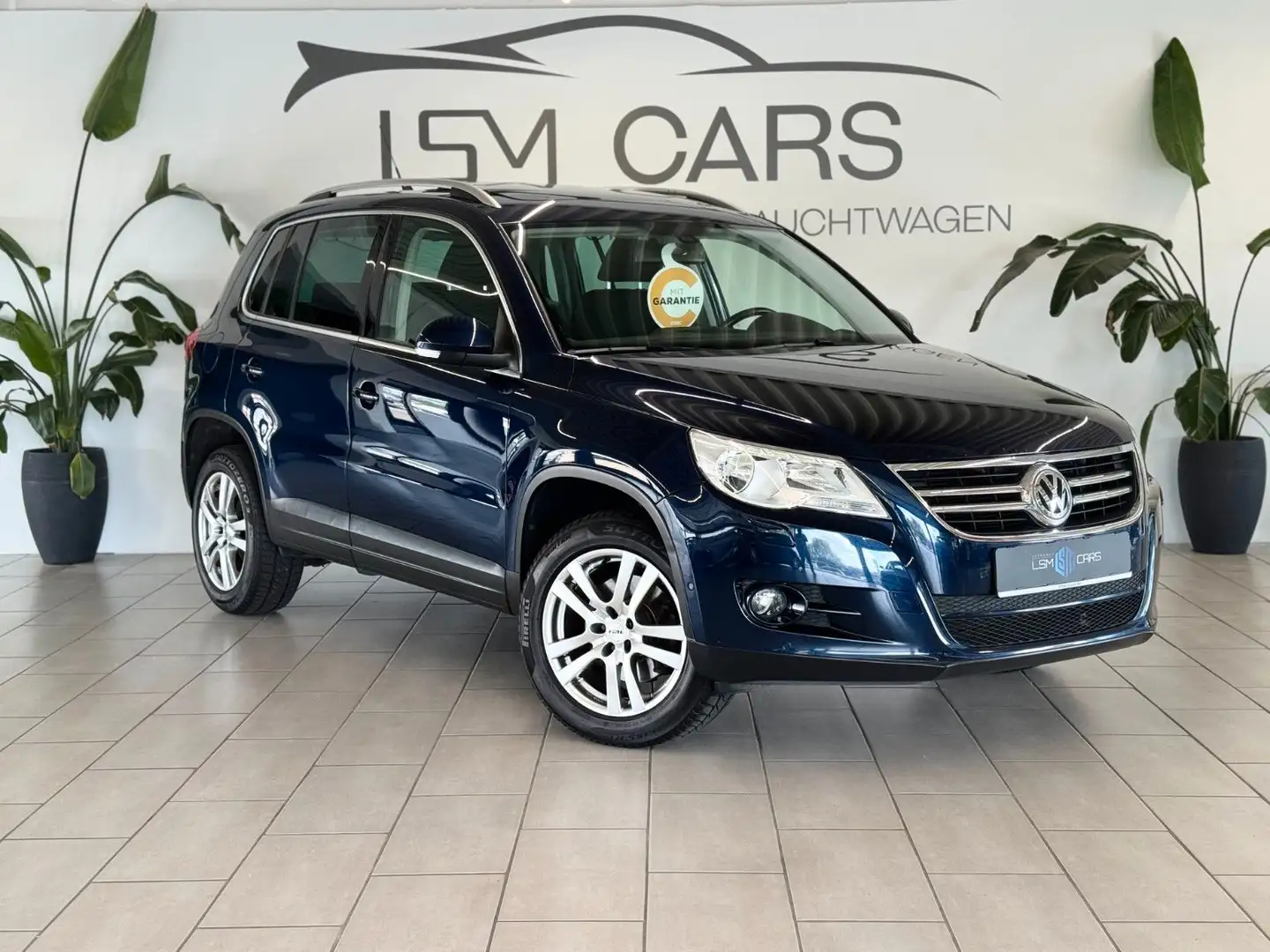 Volkswagen Tiguan Team 4Motion DSG STEUERKETTE NEU/AHK/PANO Azul - 1