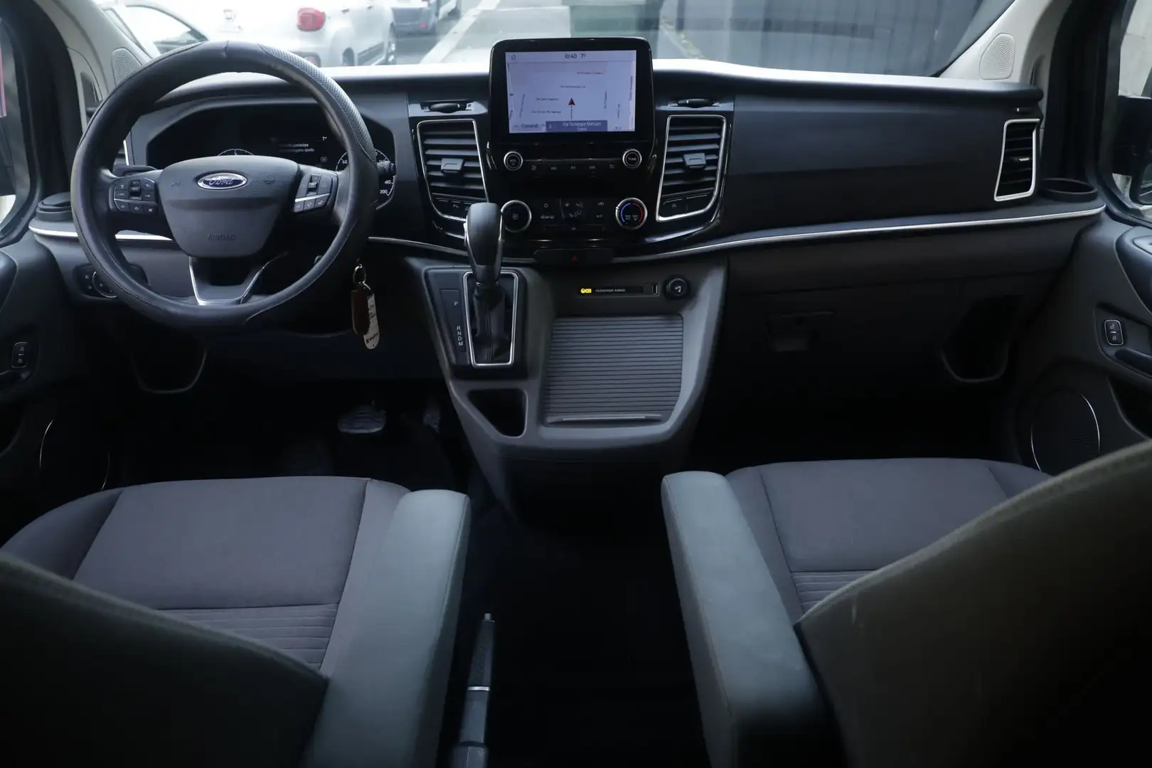 Ford Tourneo Custom Ford Tourneo Custom Tourneo Custom Shuttle Bus 32 Grigio - 2