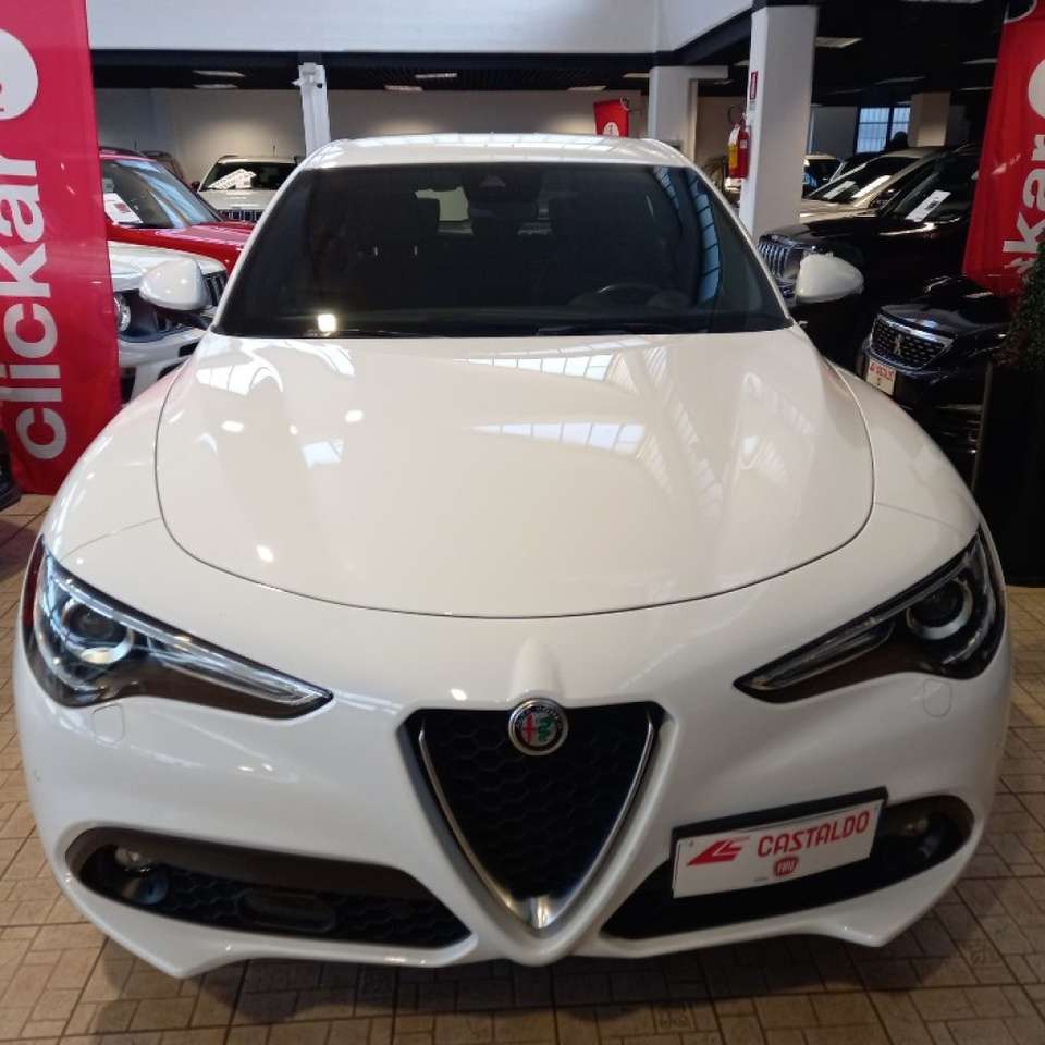 Alfa Romeo Stelvio 2.2 Turbodiesel 190 CV AT8 Q4 Business