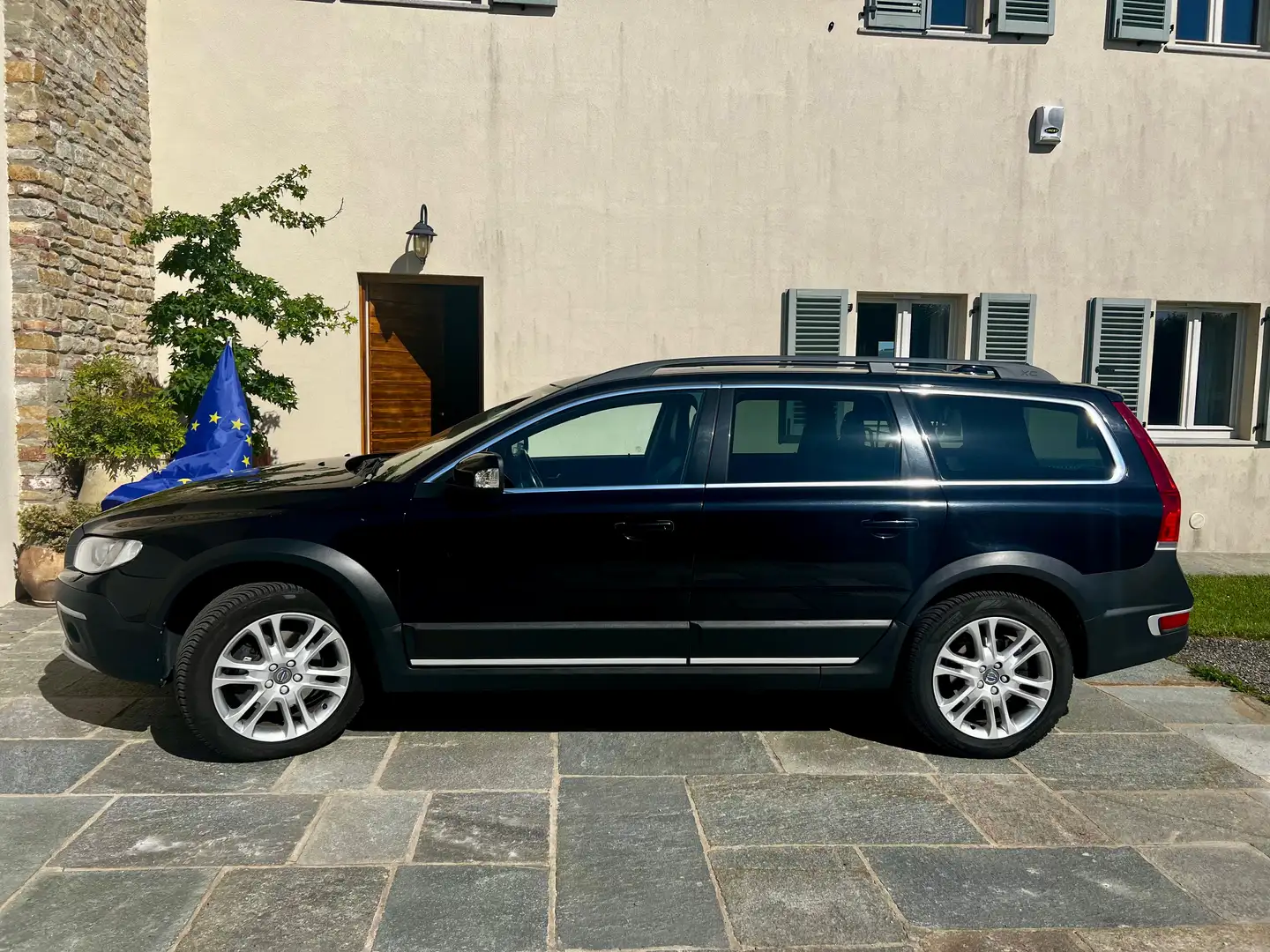 Volvo XC70 XC70 III 2007 2.4 d4 Summum awd 181cv geartronic Negro - 2