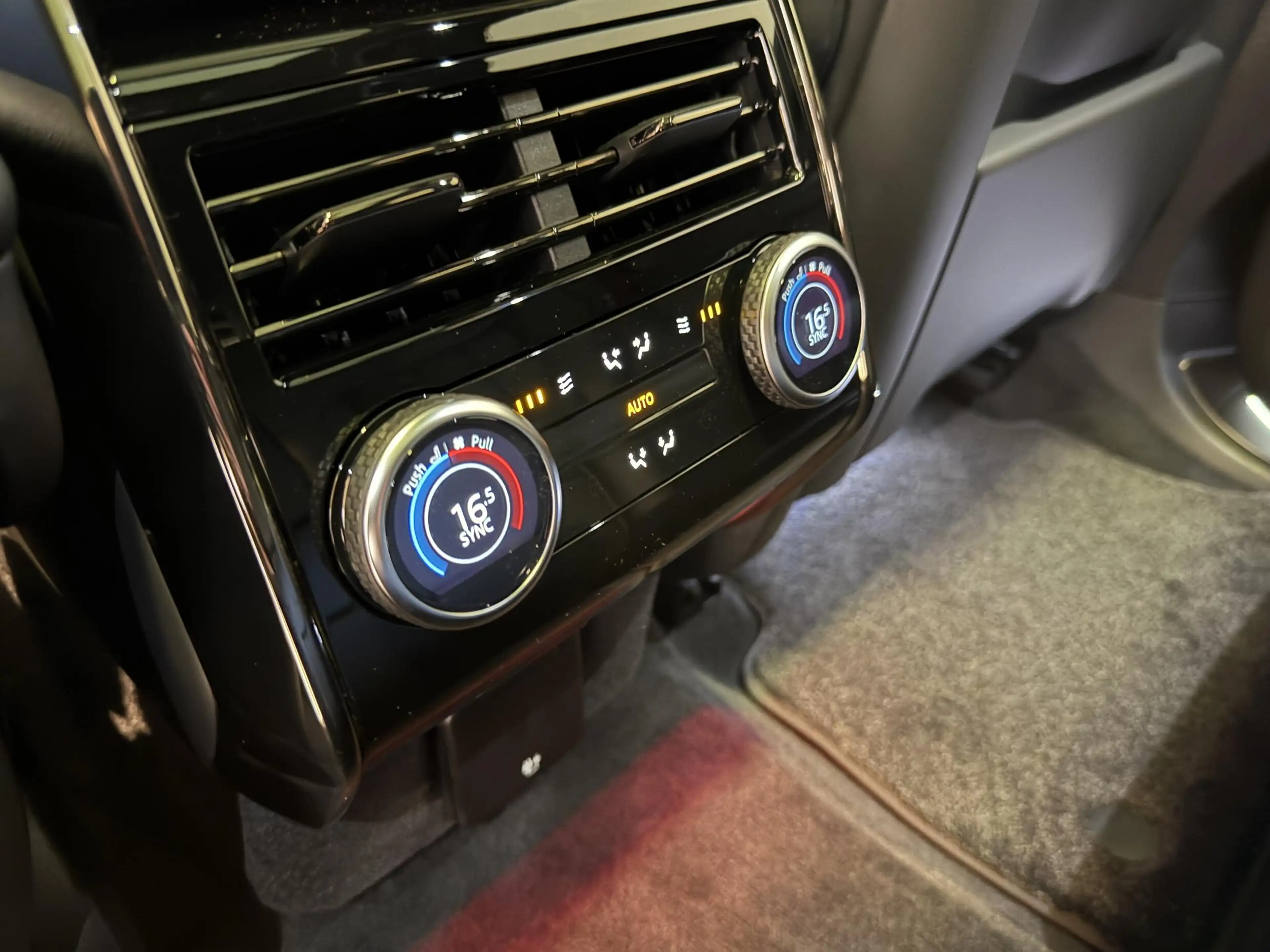 Land Rover Range Rover Sport 3.0 P550e Autobiography Edition PHEV Full option! — photo 19