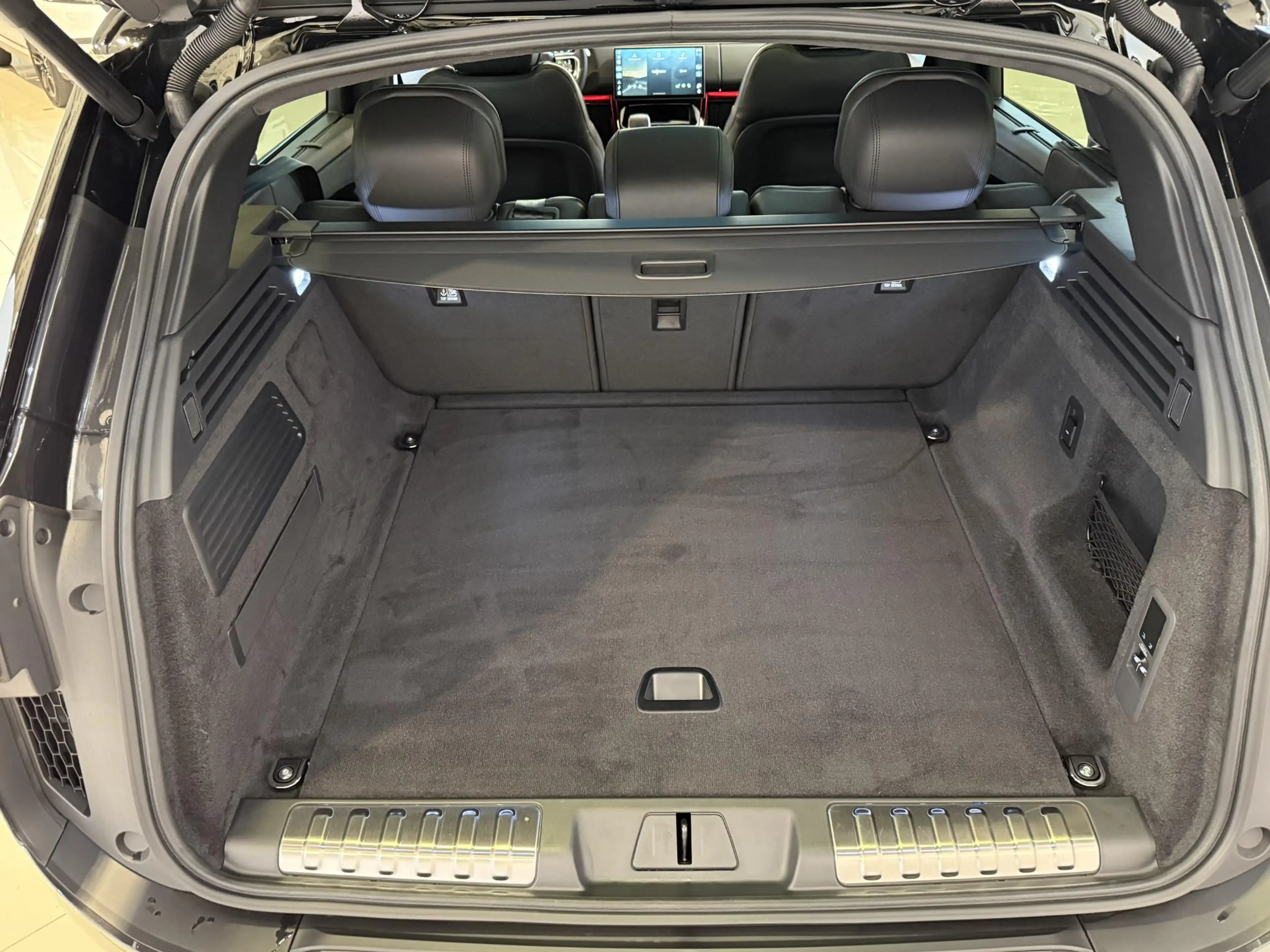 Land Rover Range Rover Sport 3.0 P550e Autobiography Edition PHEV Full option! — photo 25