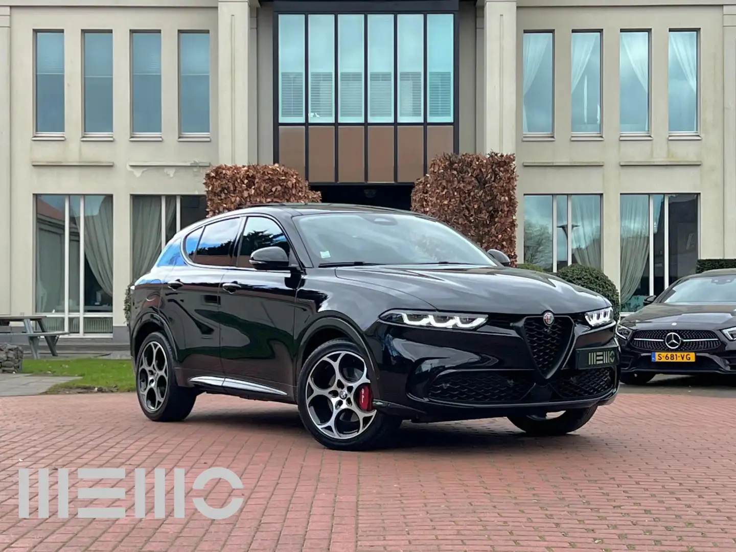 Alfa Romeo Tonale 1.5T Hybrid Veloce LED - 360 camera - Panoramadak Negro - 1