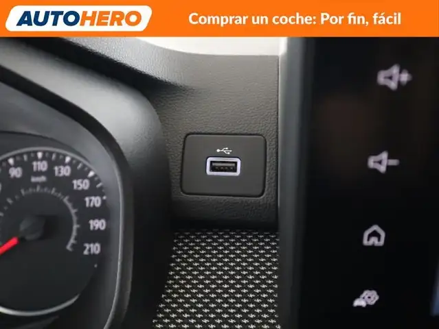 Dacia Sandero view 28