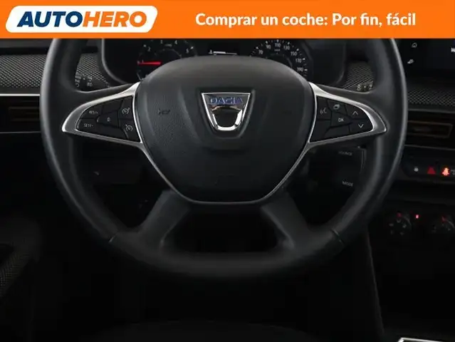 Dacia Sandero view 23