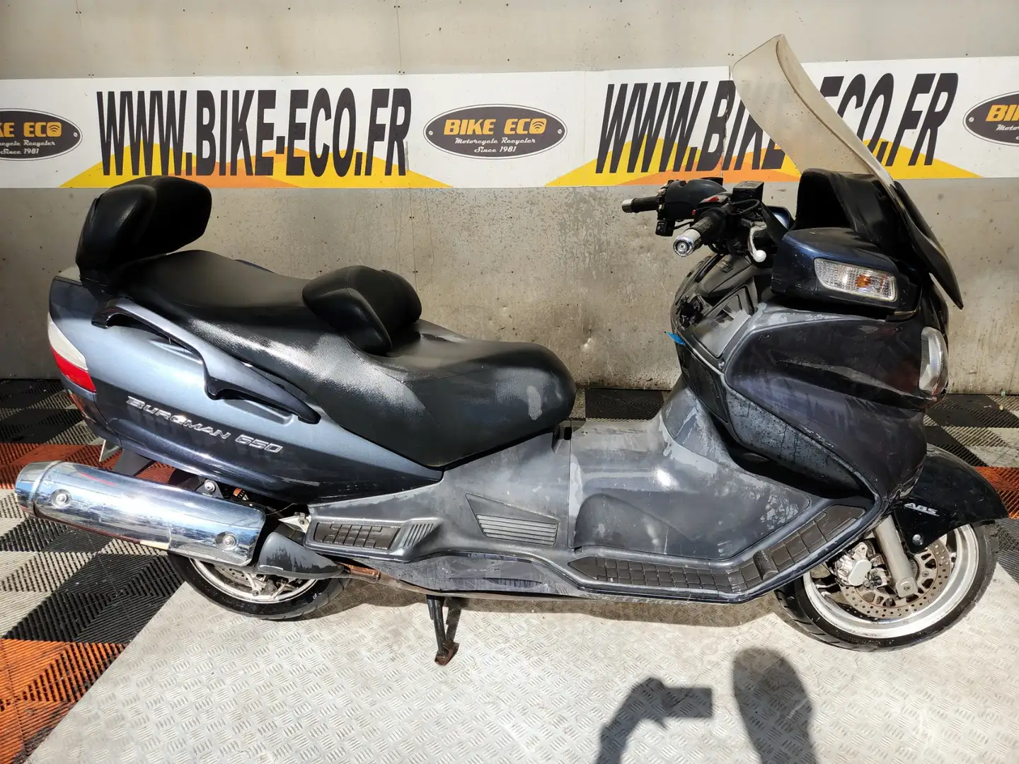 Suzuki Burgman 650 Gris - 1